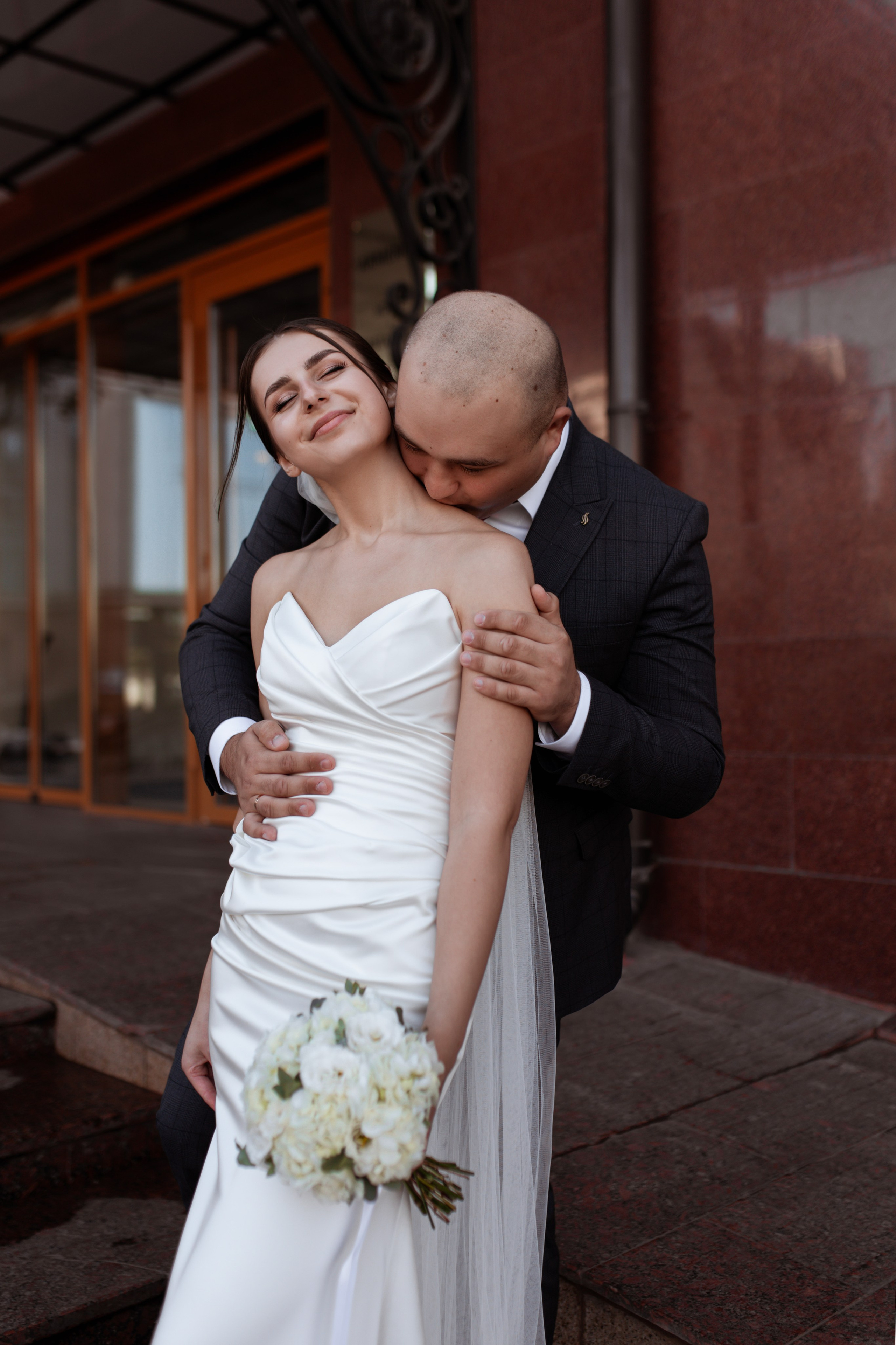 Классическая камерная прогулка Даши и Саши. Свадебный фотограф Елена Рубцова