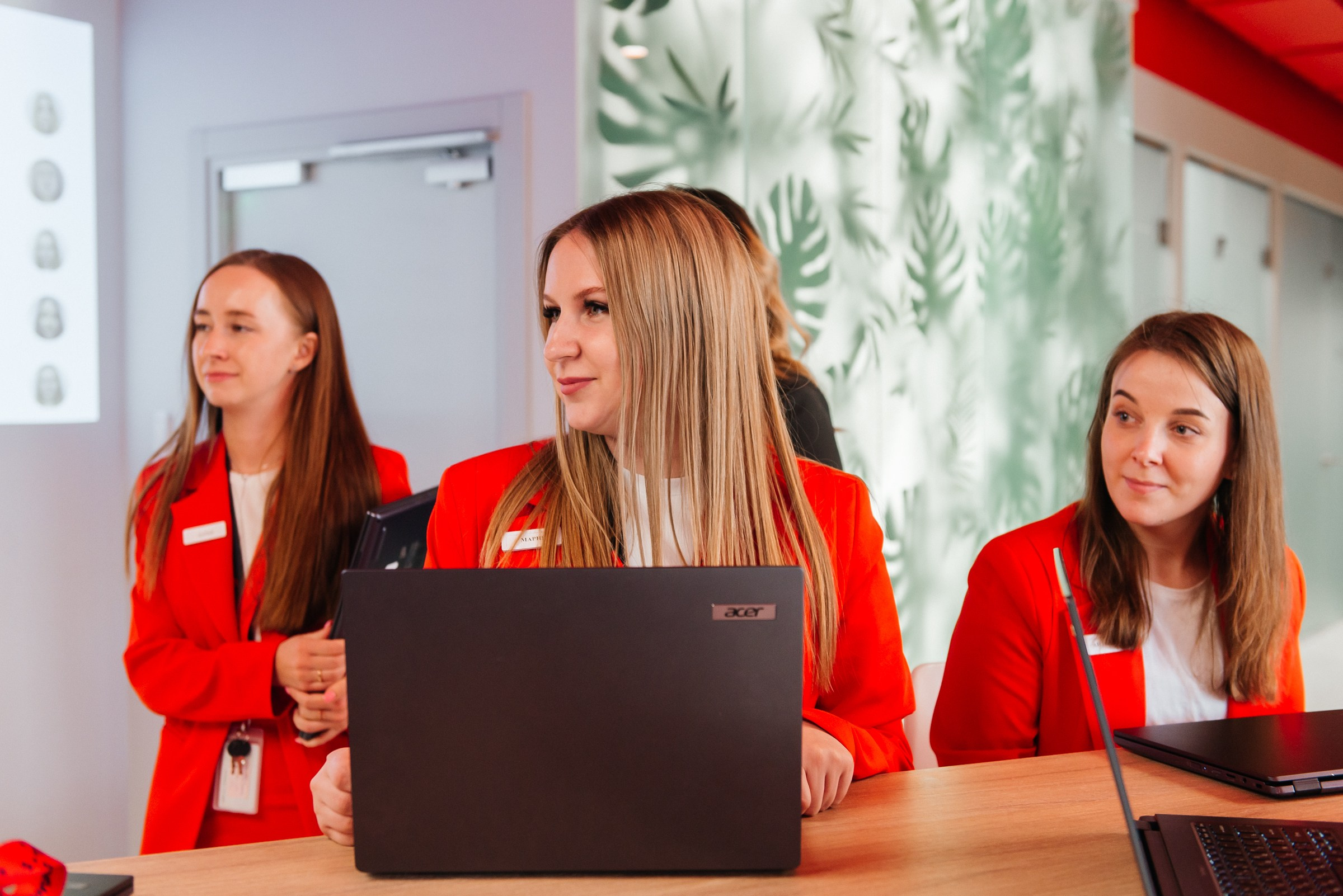 Фотограф в офис в Екатеринбурге Ирина Смирнова. Профессиональный фотограф в Екатеринбурге Ирина Смирнова