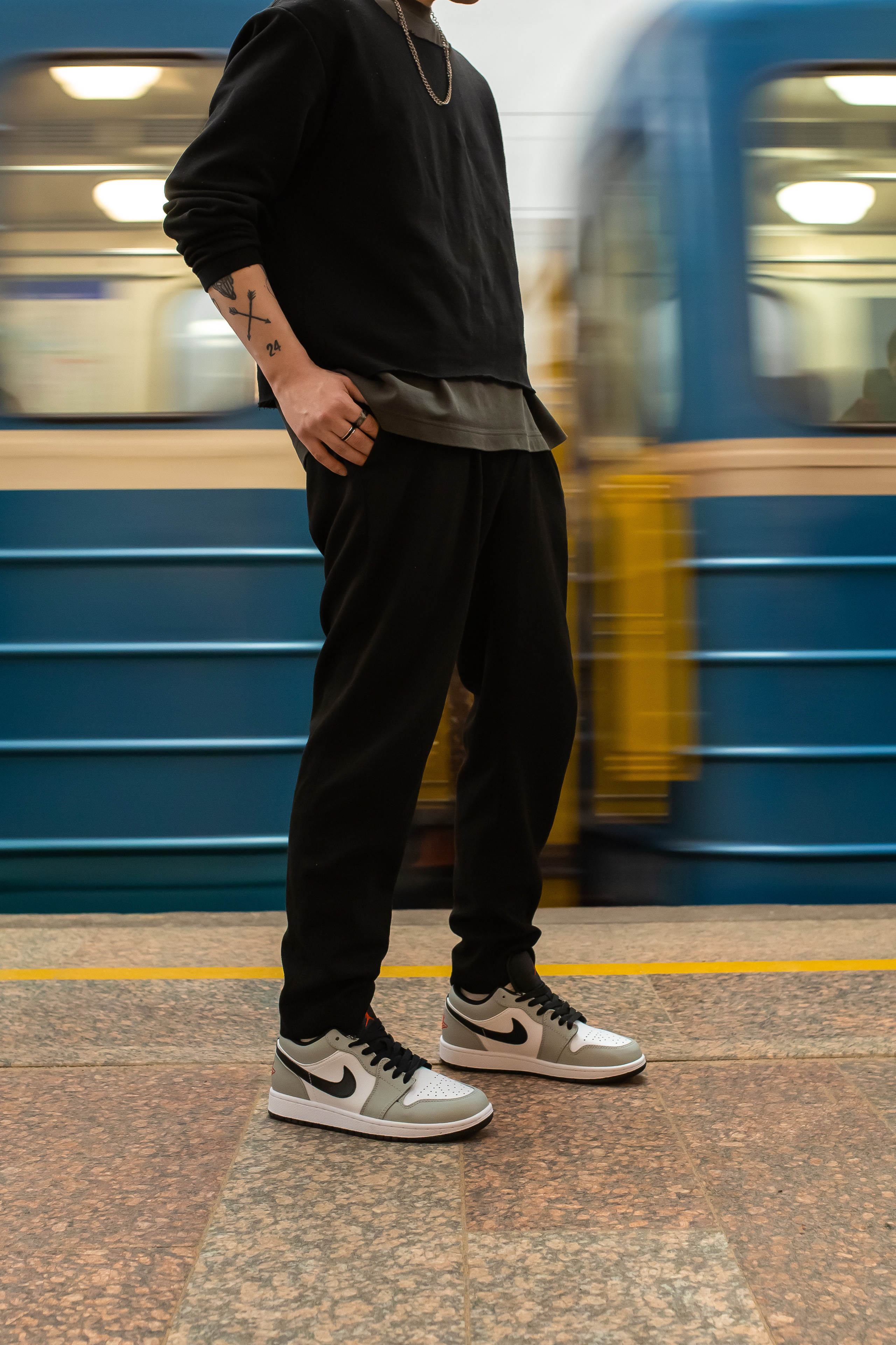 Станция кроссовок. Контент–фотограф | Леся Лесная