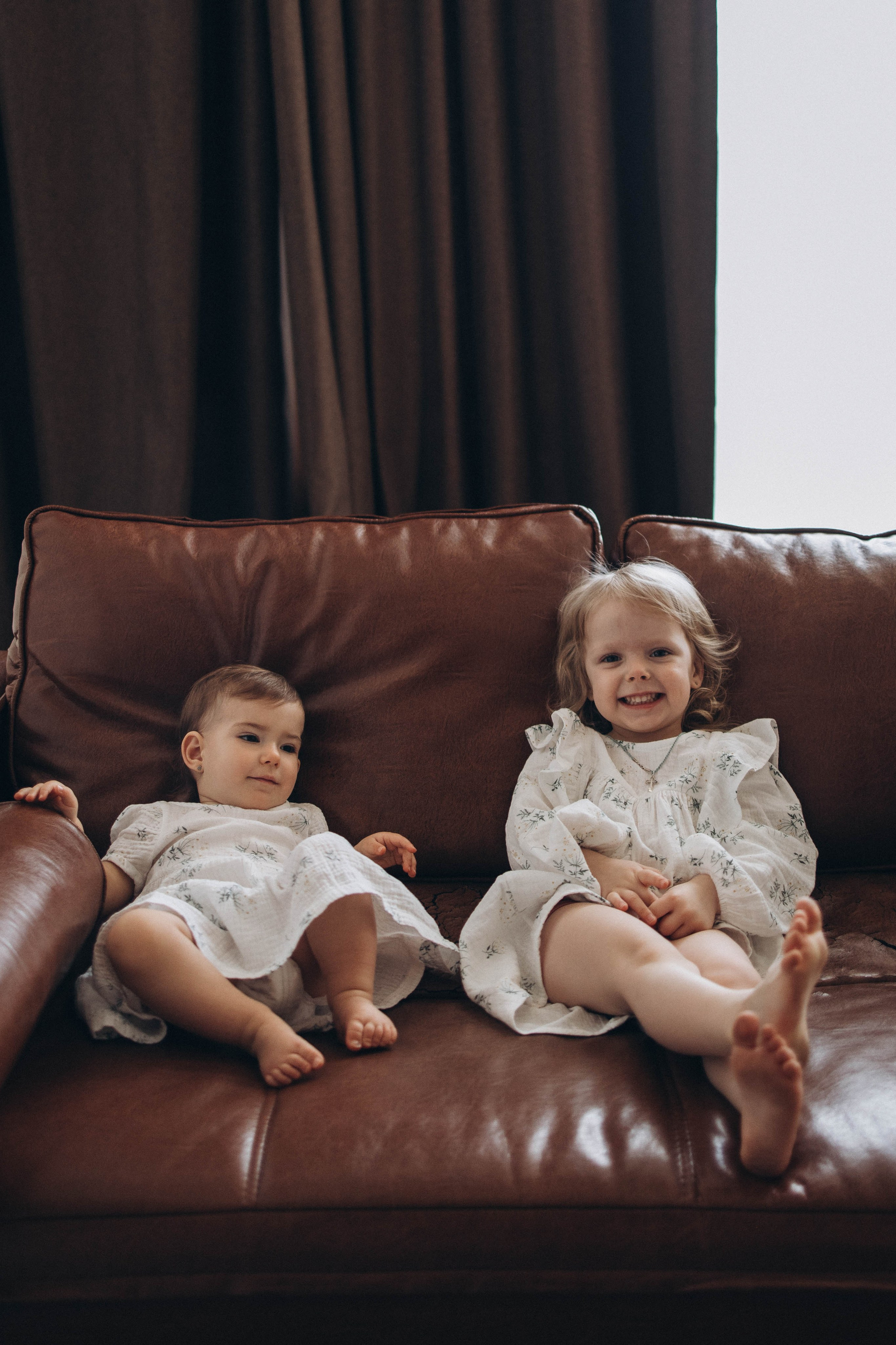 Студийная съемка большой семьи. Семейный и детский фотограф в Москве Маргарита Сереброва