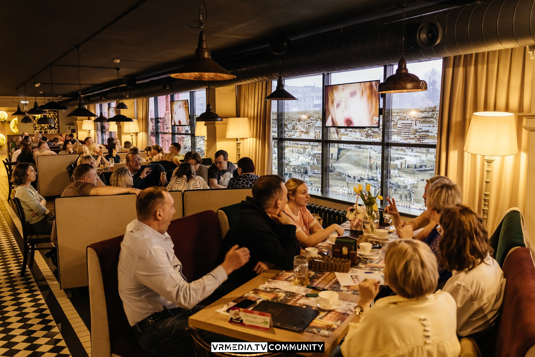 Эйнштейн Party в ресторане «Мюнхен»