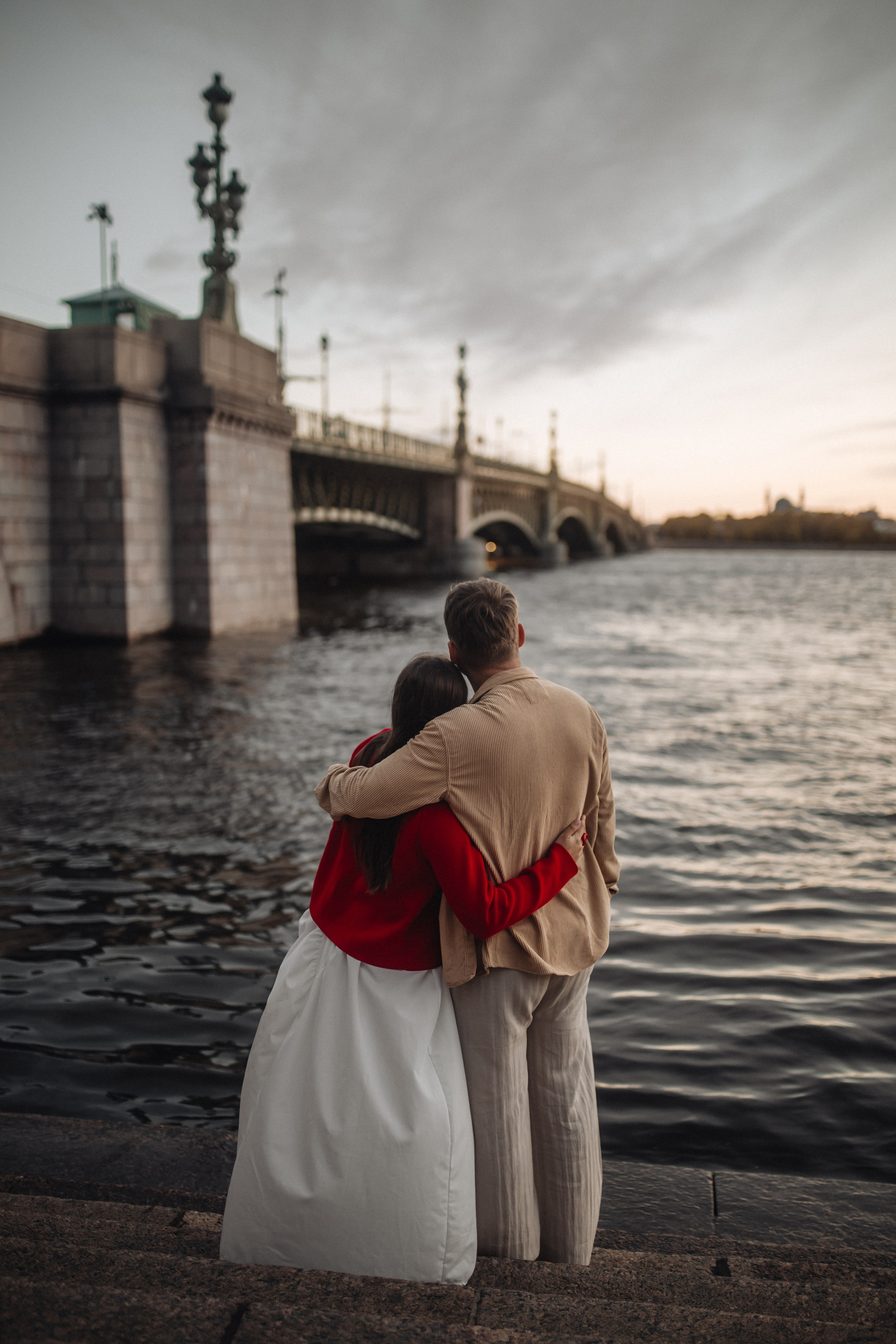 Рассвет в Питере. Фотограф в Санкт Петербурге Лара Великова