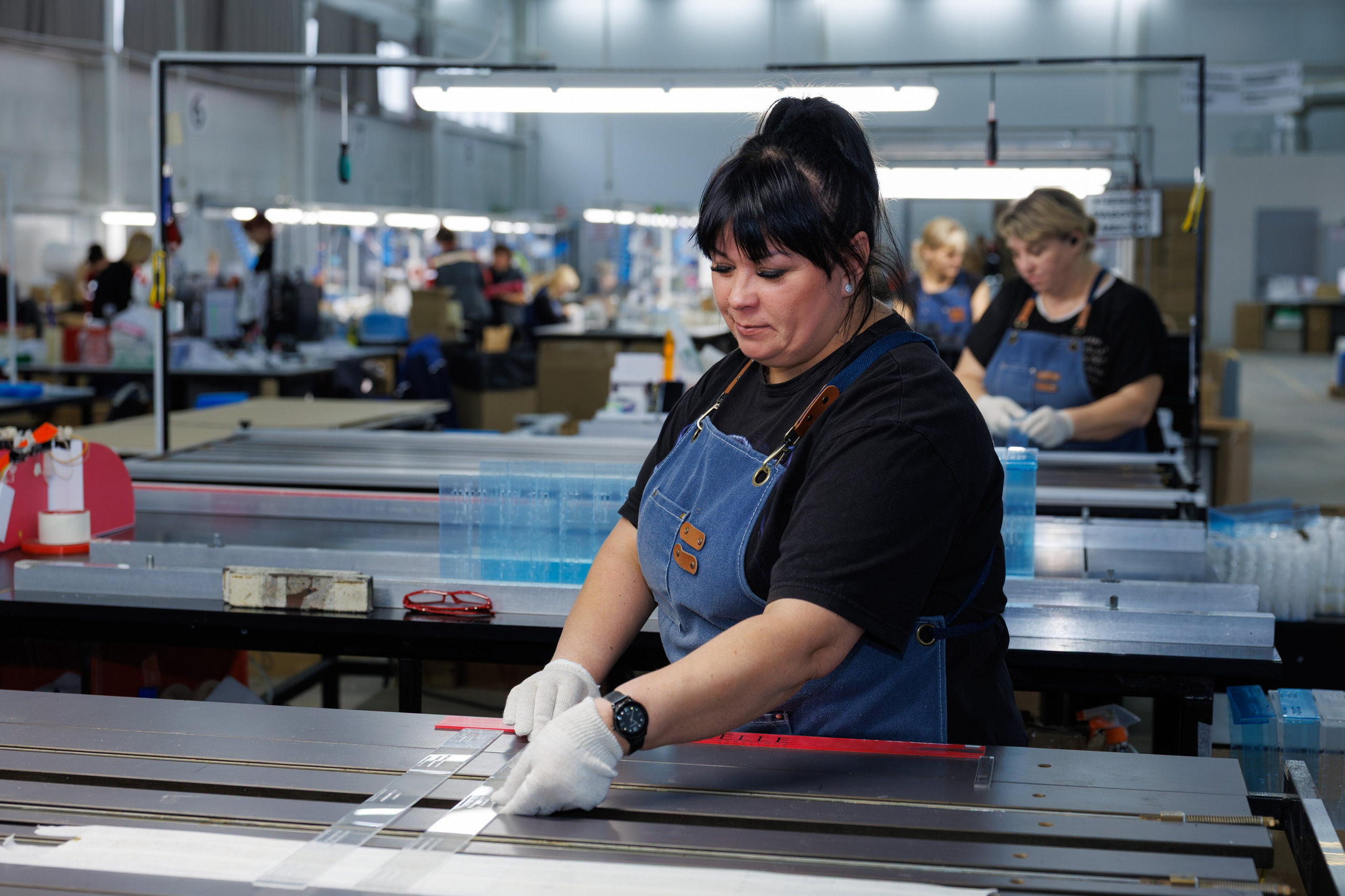 Съемка контента для рекламно-производственной фирмы «Дека» (2025). Репортажный и портретный фотограф в Ярославле Константин Горбачев