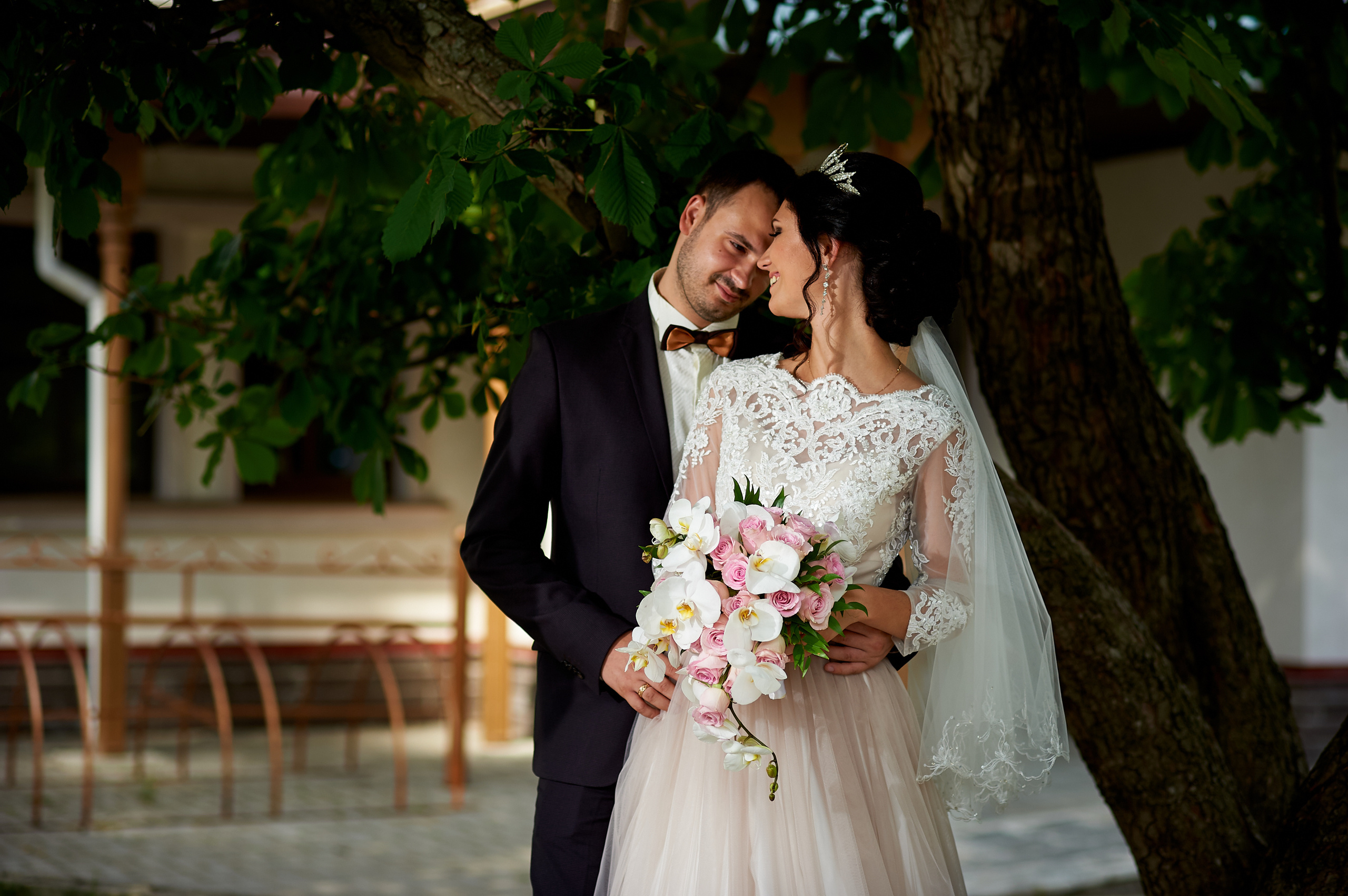 Свадебная фотосессия в дендрарии города Дзержинск