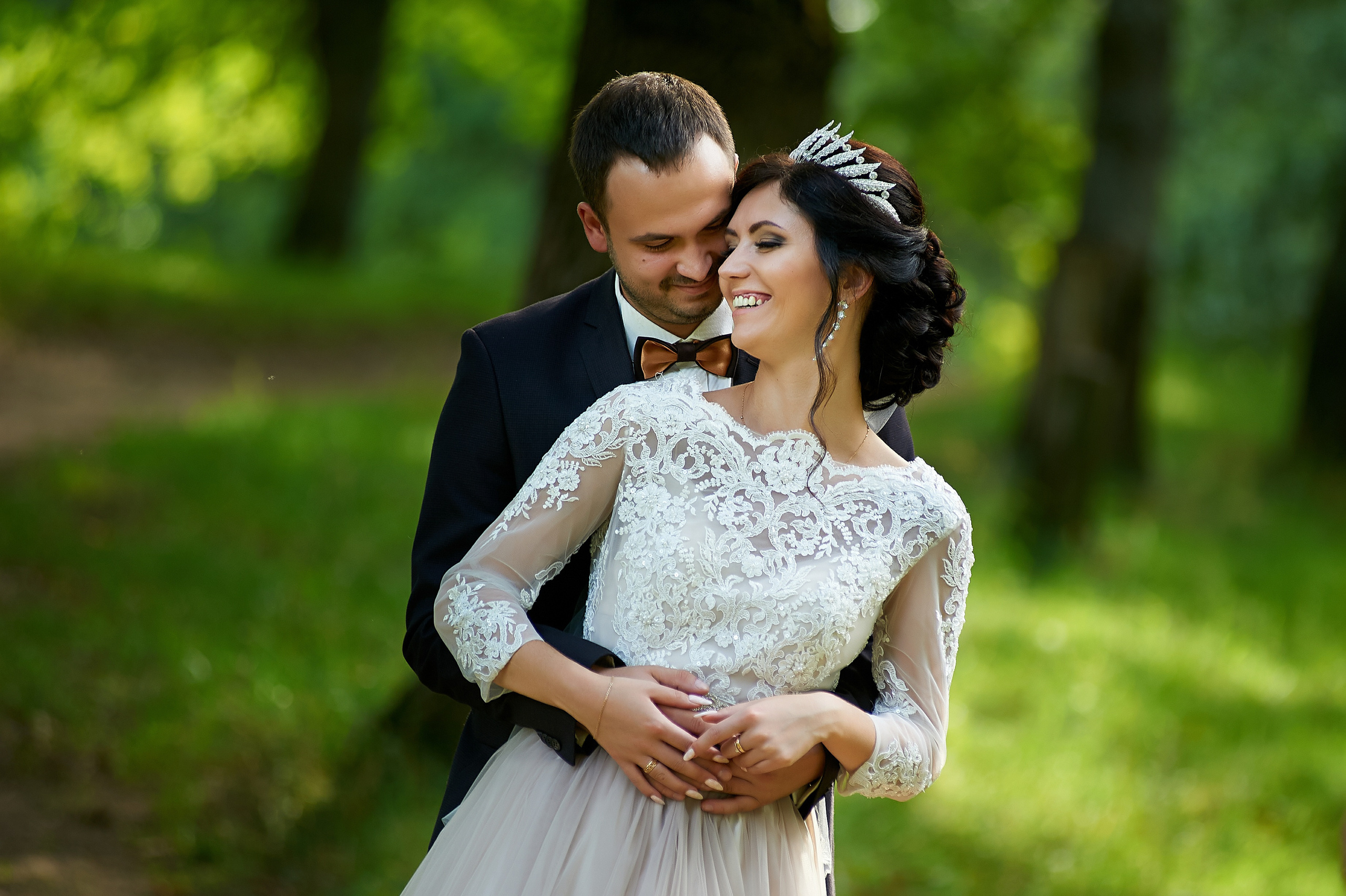 Свадебная фотосессия в дендрарии города Дзержинск