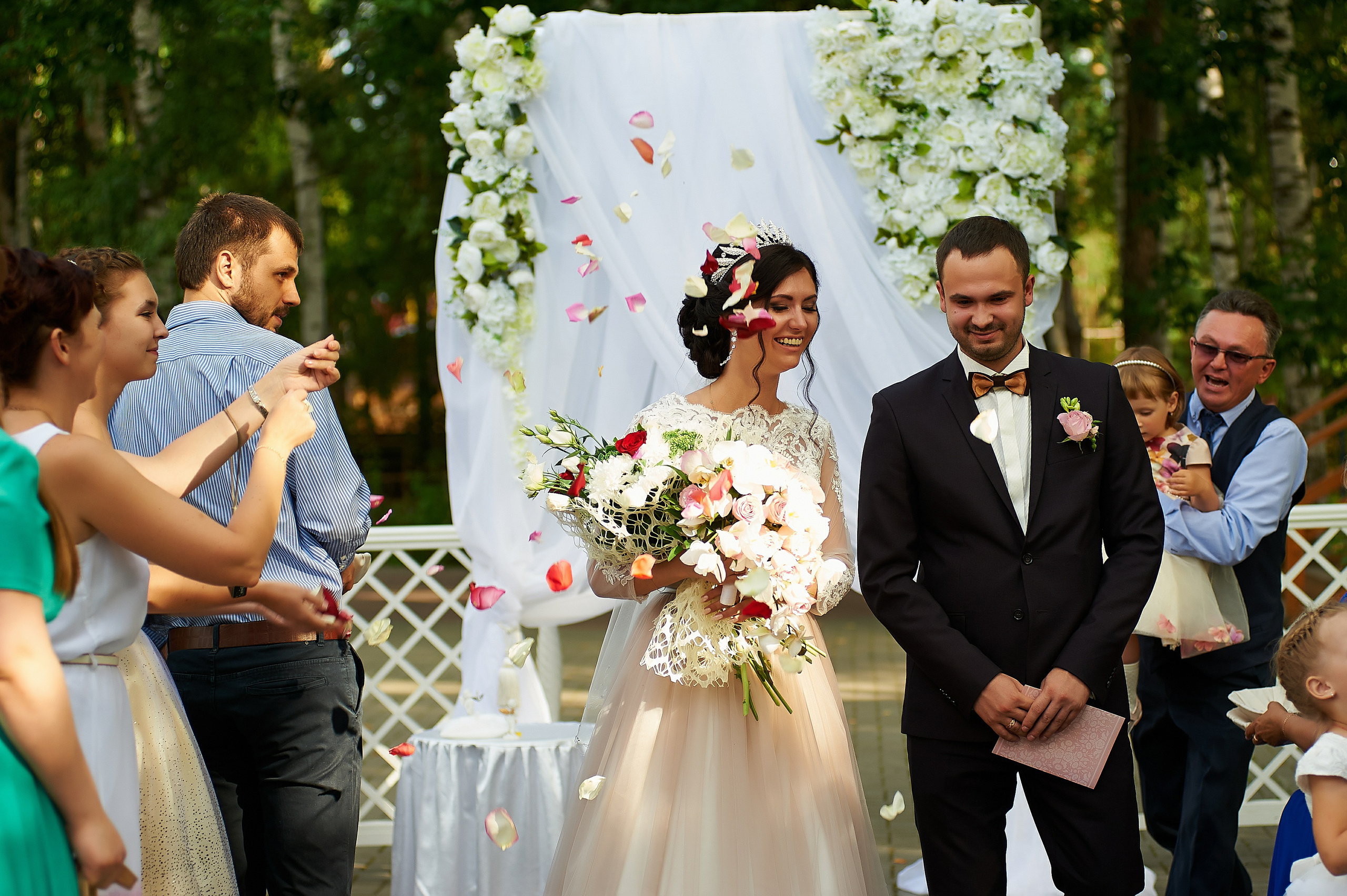 Свадебная фотосессия в дендрарии города Дзержинск