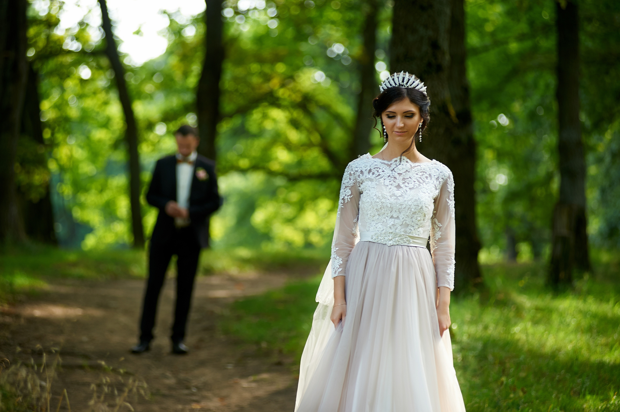 Свадебная фотосессия в дендрарии города Дзержинск