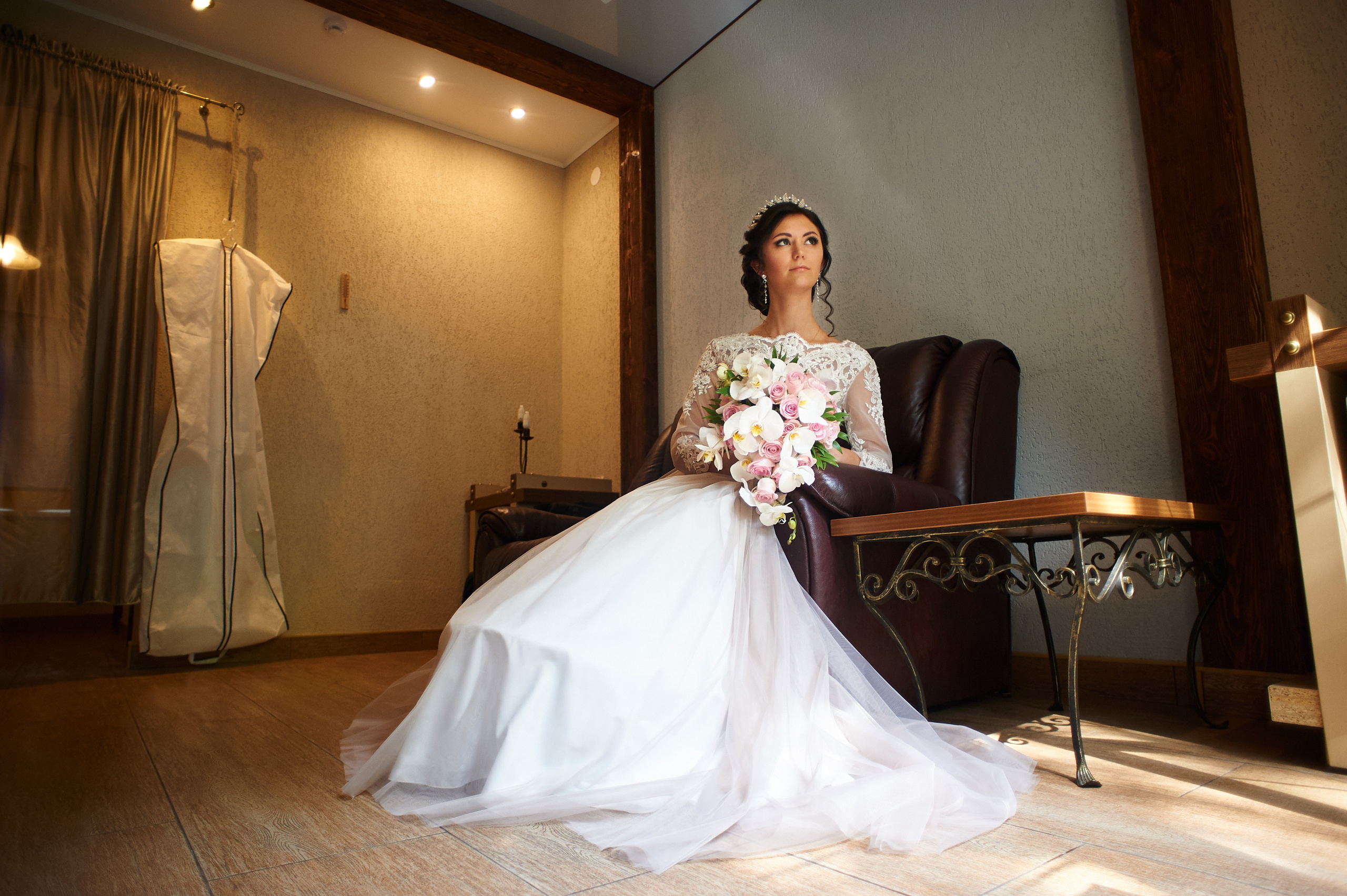 Свадебная фотосессия в дендрарии города Дзержинск