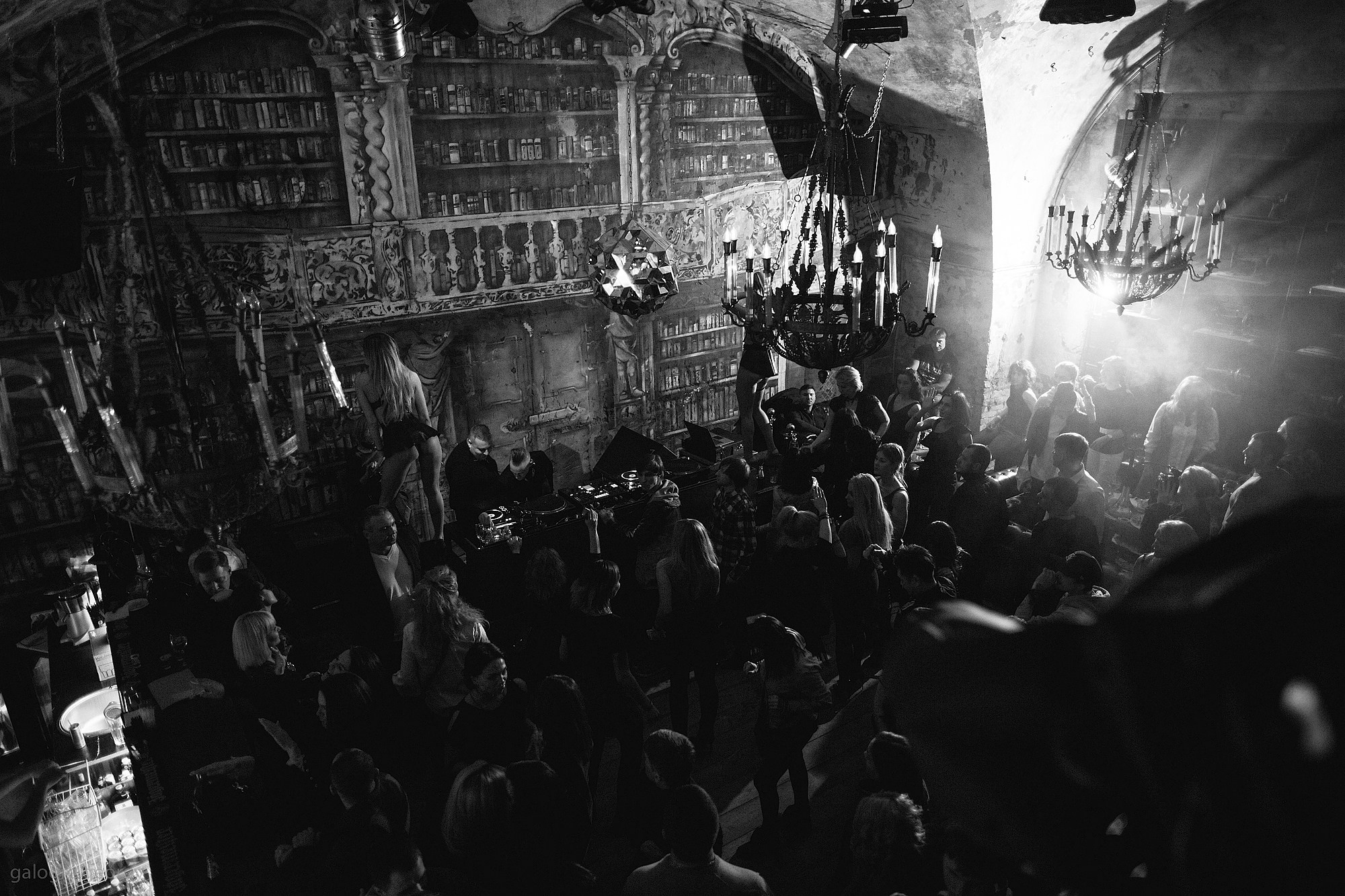 Питер Архив Zinger Dj list. RetroChic Фото