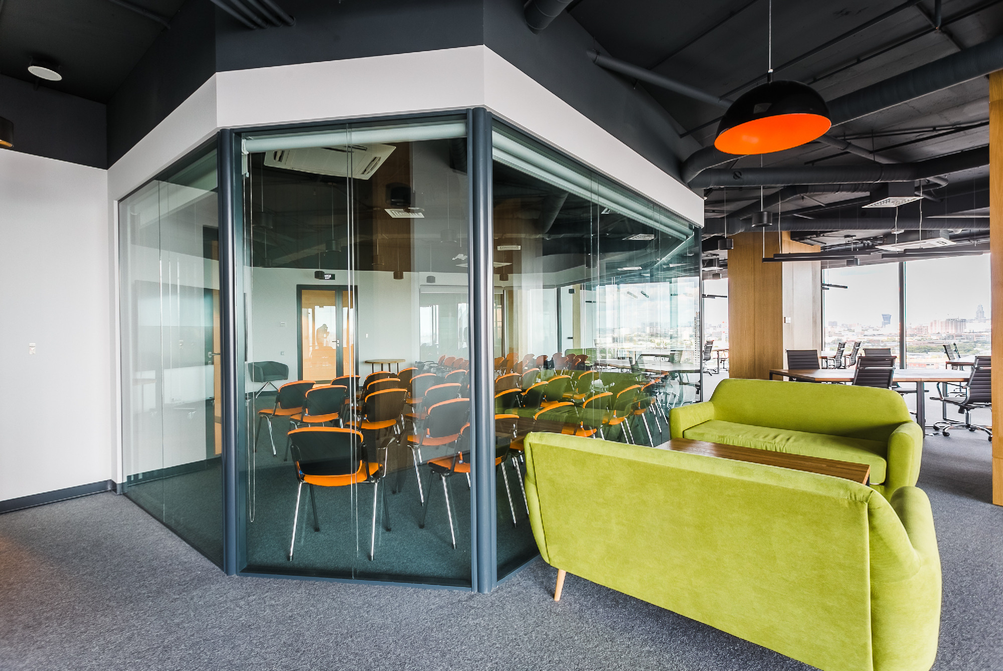 Фотосъемка офисных помещений. Интерьерный фотограф в Москве Роман Потапов