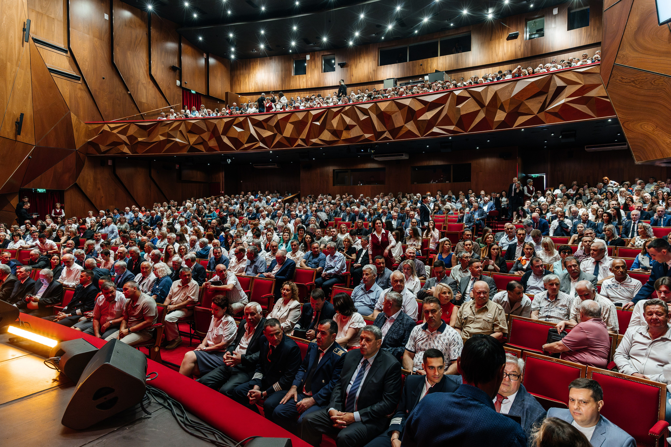 100 ЛЕТ РЕГУЛЯРНЫХ ПОЛЕТОВ ИЗ РОСТОВА-НА-ДОНУ. Свадебный и репортажный фотограф в Ростове-на-Дону Павел Кислов