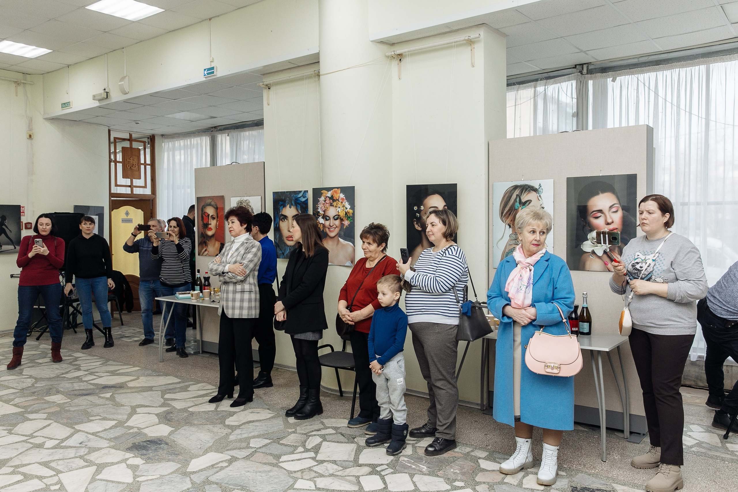 ОТКРЫТИЕ ВЫСТАВКИ. Семейный фотограф в Волгодонске Анастасия Шипилова