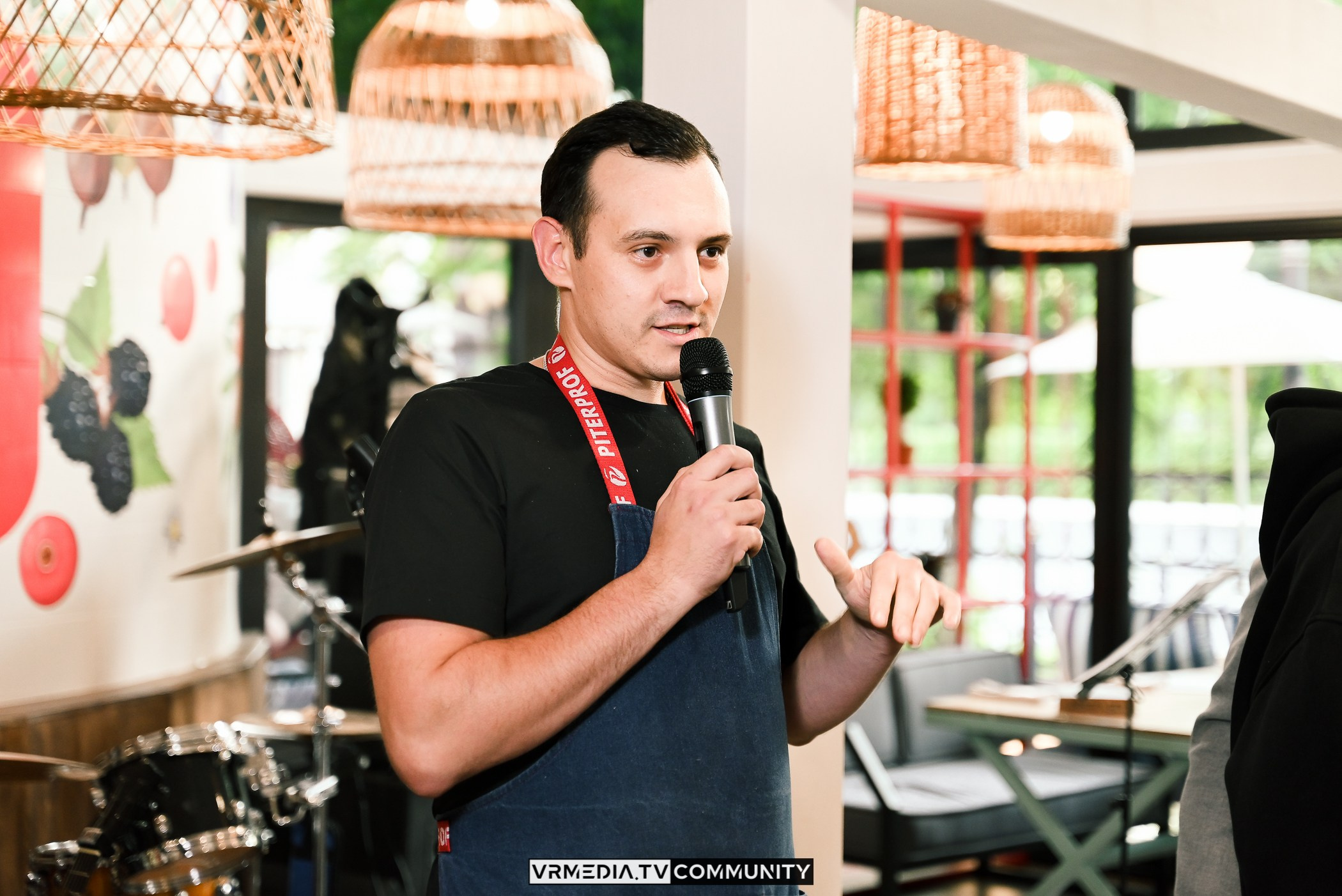 Ресторан «Volna»: Открытия летней веранды «Хочу на дачу»