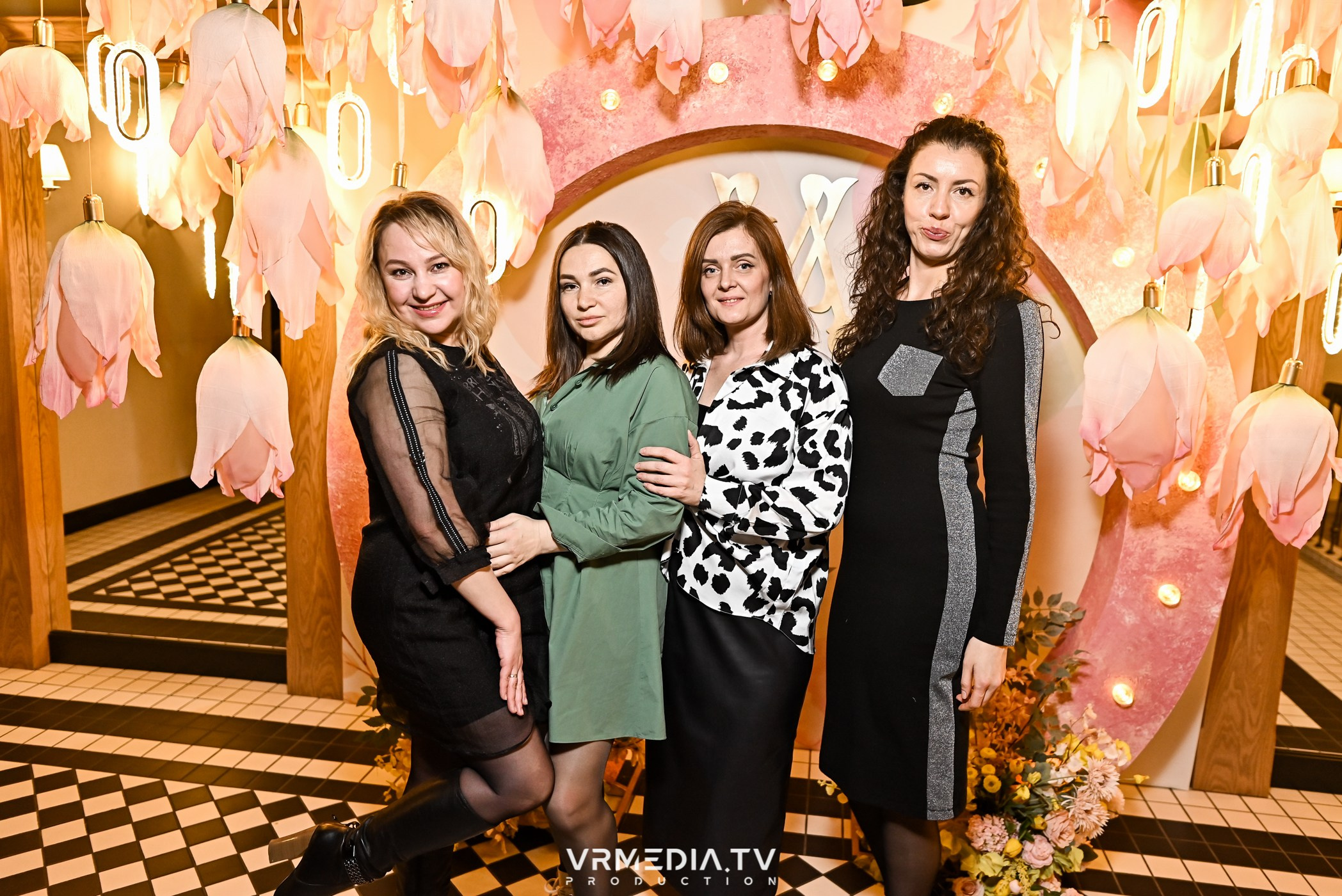 Международный женский день в ресторане «Мюнхен»