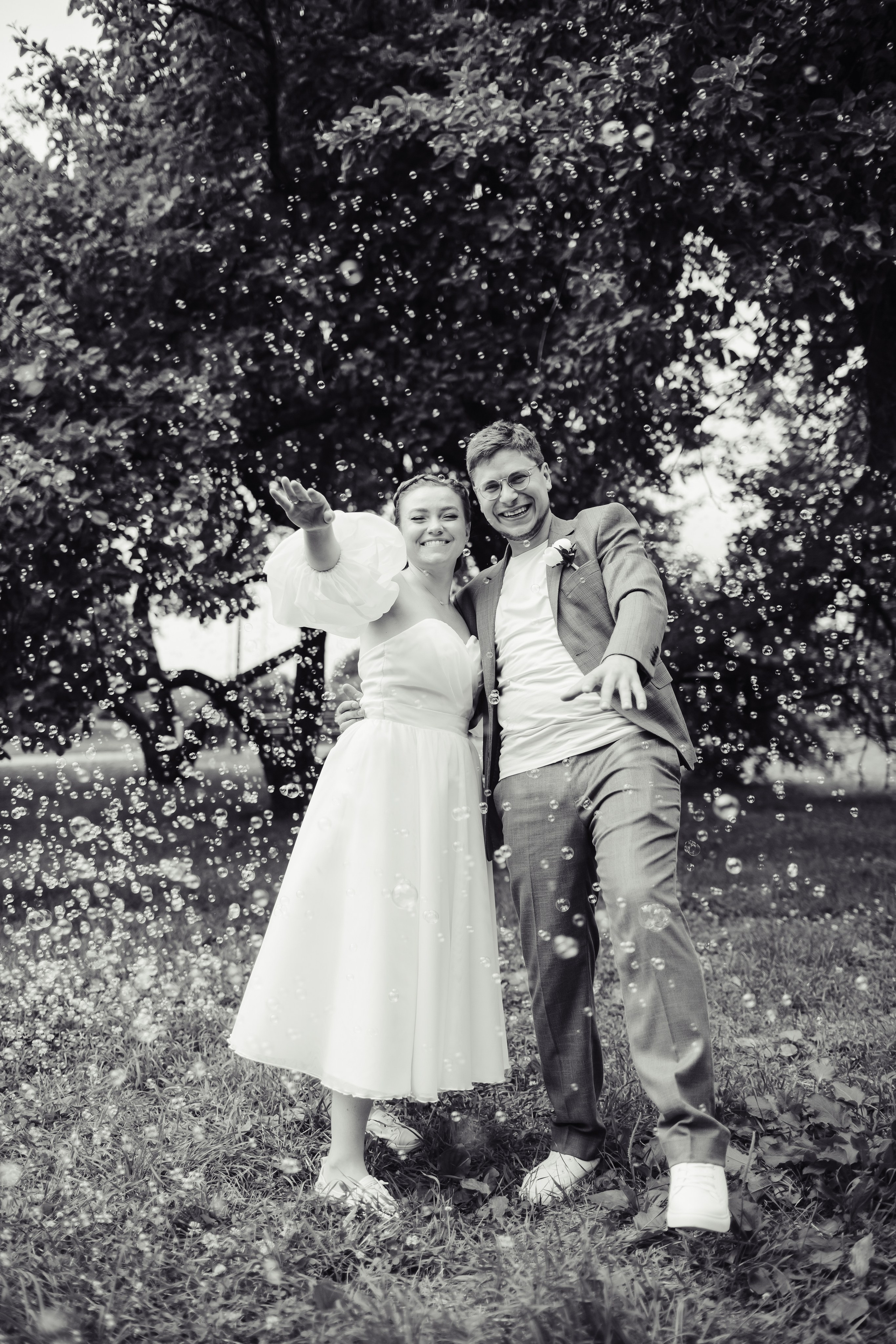 Евгения и Илья ЧБ. Свадебный фотограф в Москве Екатерина Огарская