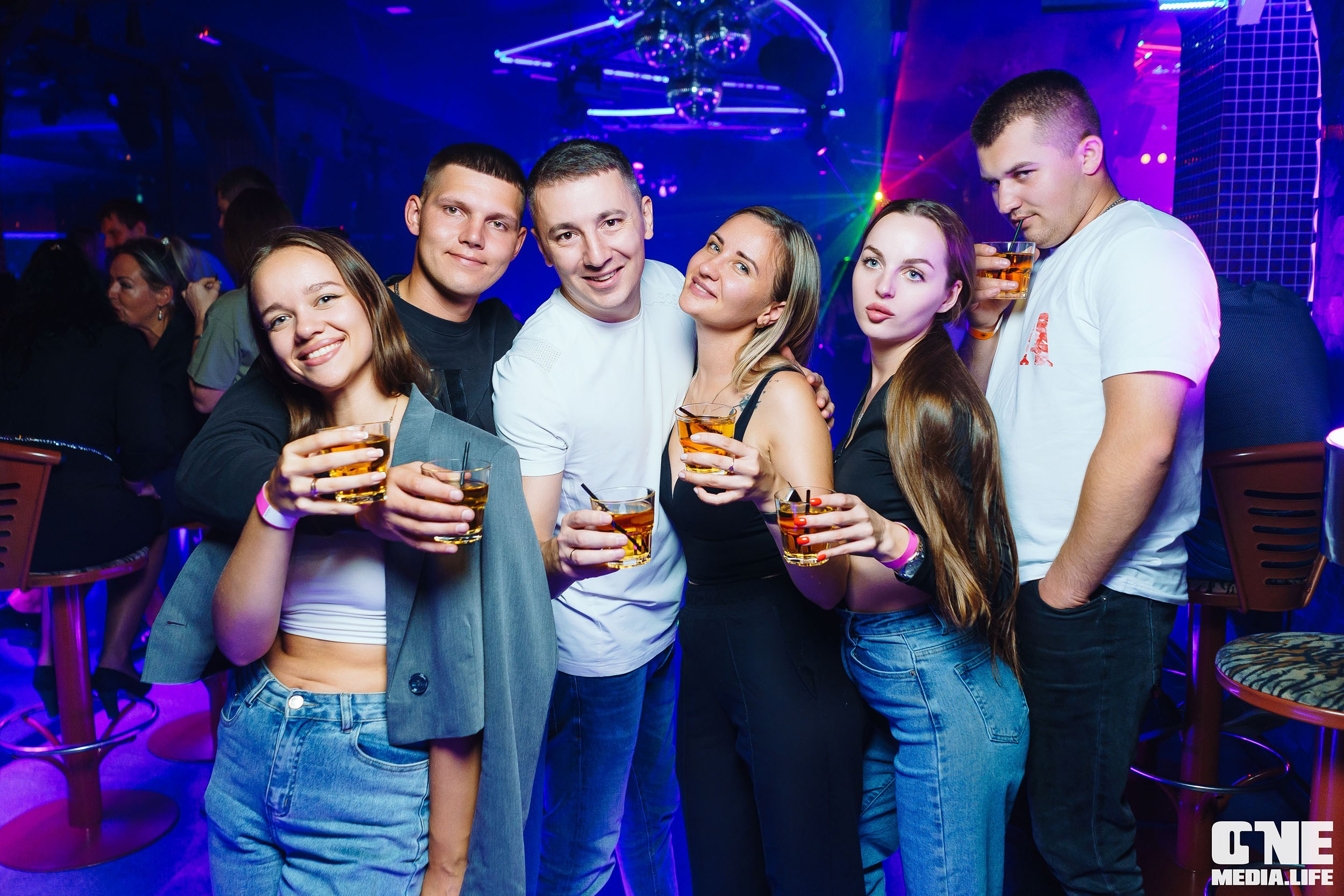 Фоторепортаж из РК Планета. One Media Life: фоторепортажи, фотоотчеты с мероприятий и заведений