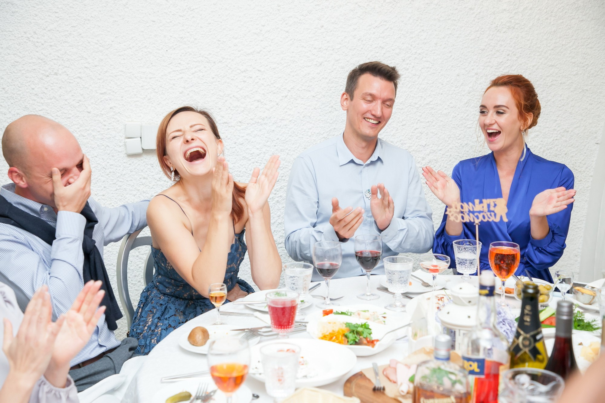 Ты мой космос, свадьба в СПБ. Фотограф крещение венчание в Петербурге! Помогает подобрать храм и посоветовал душевного батюшку в СПб