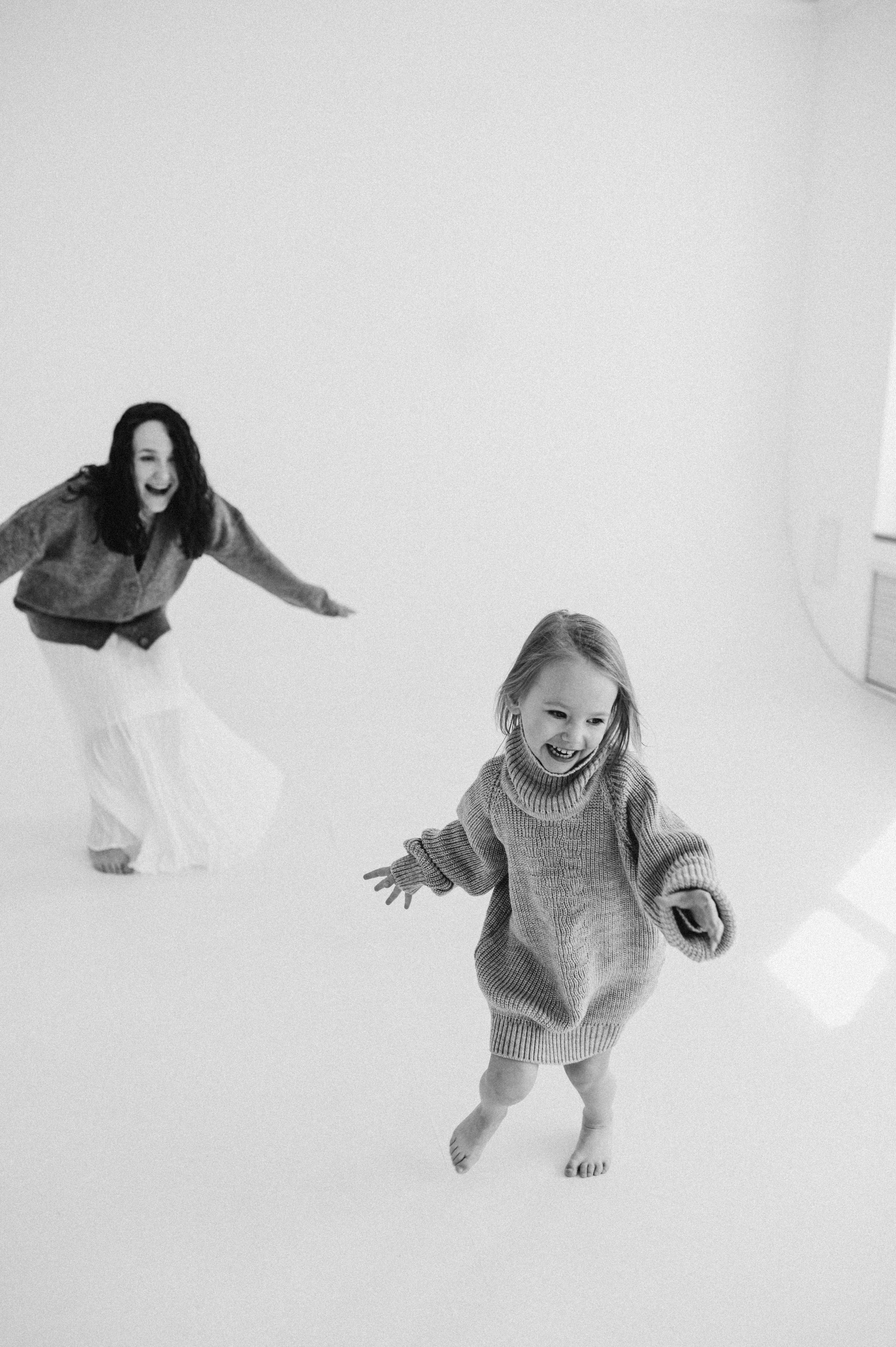 Алина и Софа. Свадебный и семейный фотограф в Чите Юлия Оранская