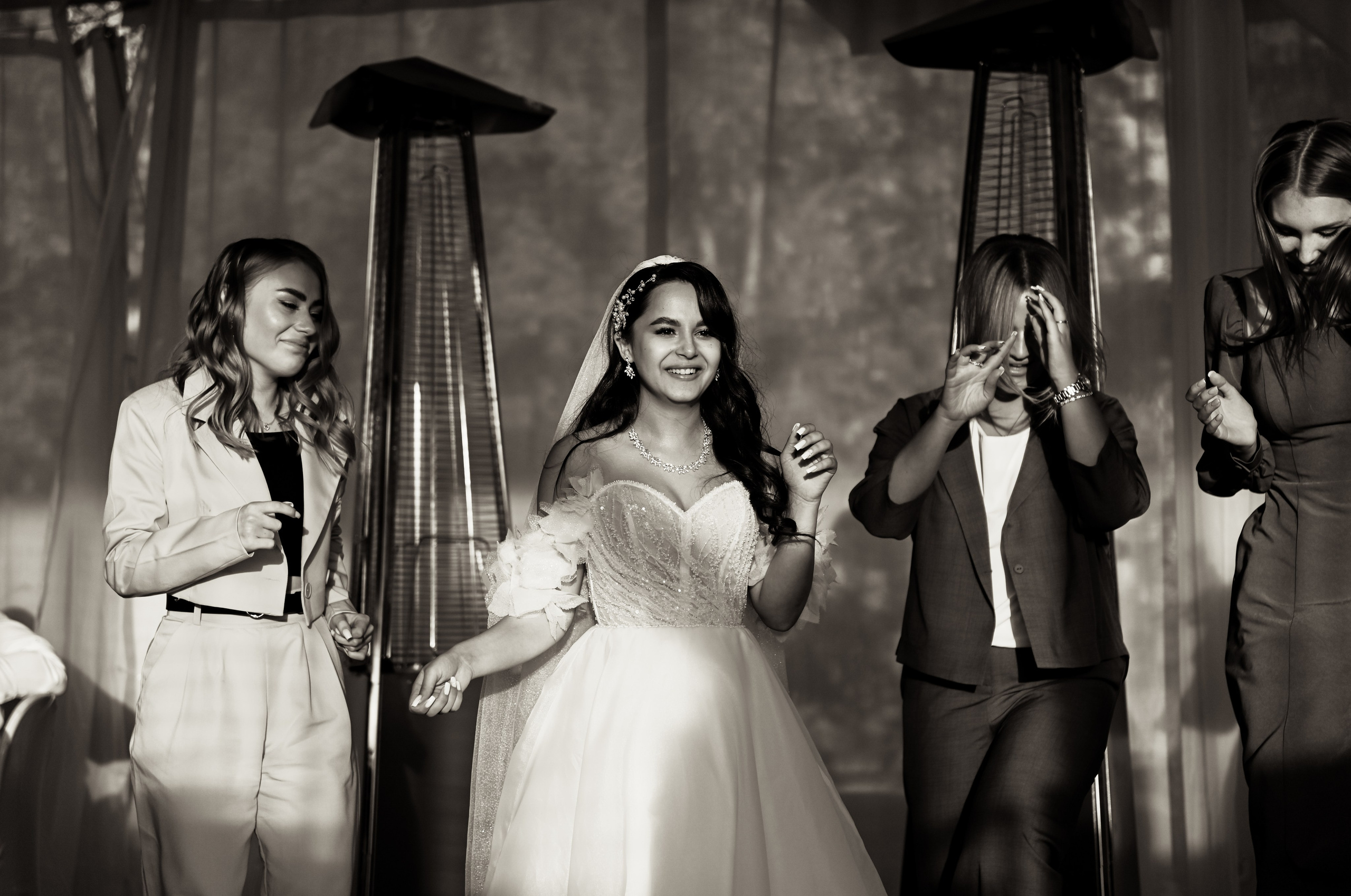 Шикарные ребята Владислав и Анастасия. Свадебный, семейный, детский, контент фотограф в Омске Максим Ильин