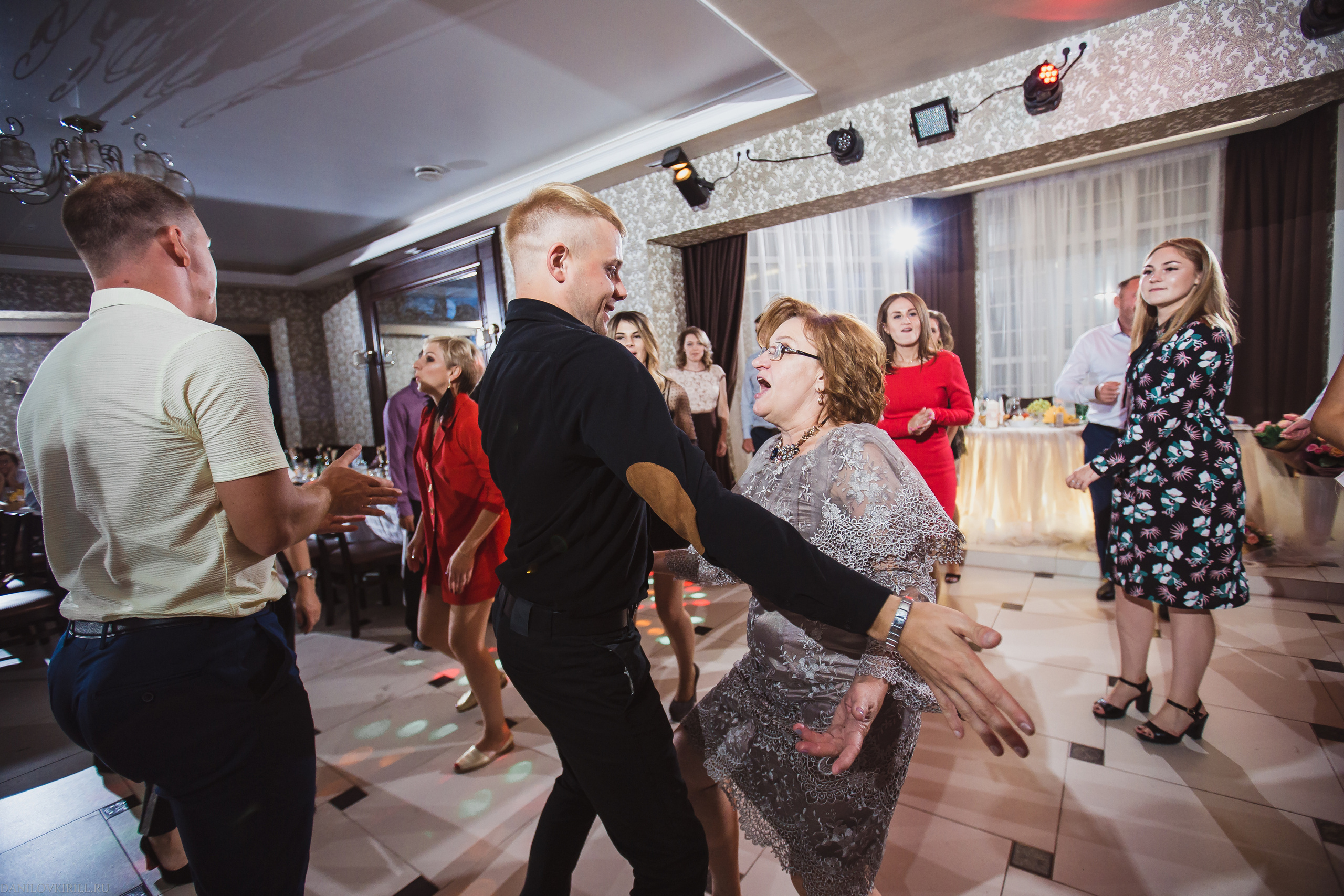 Alex & Irina. Wedding photographer in California