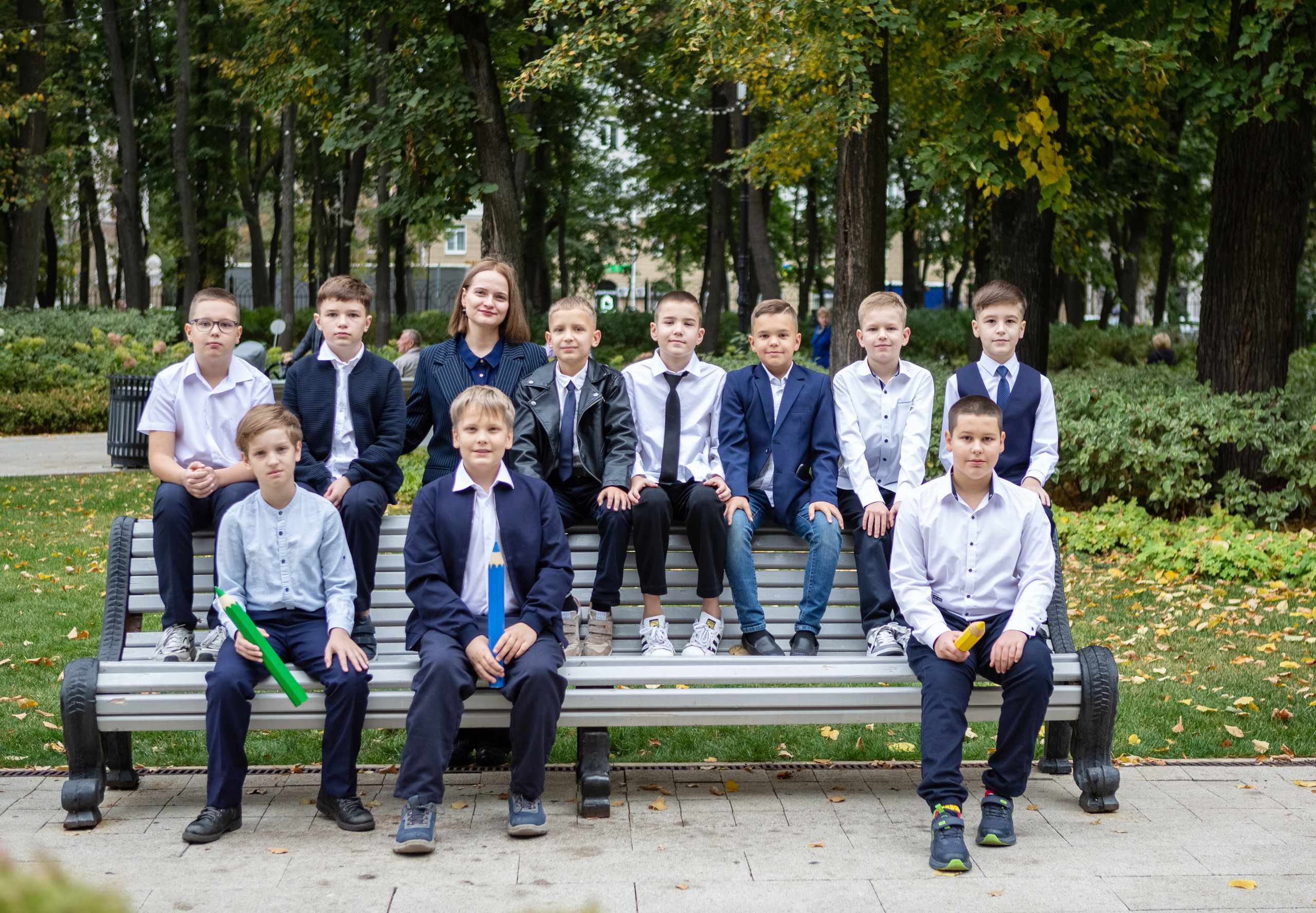 Парк Орленок (младшая школа). Выпускные альбомы Воронеж от Веры Соколовой