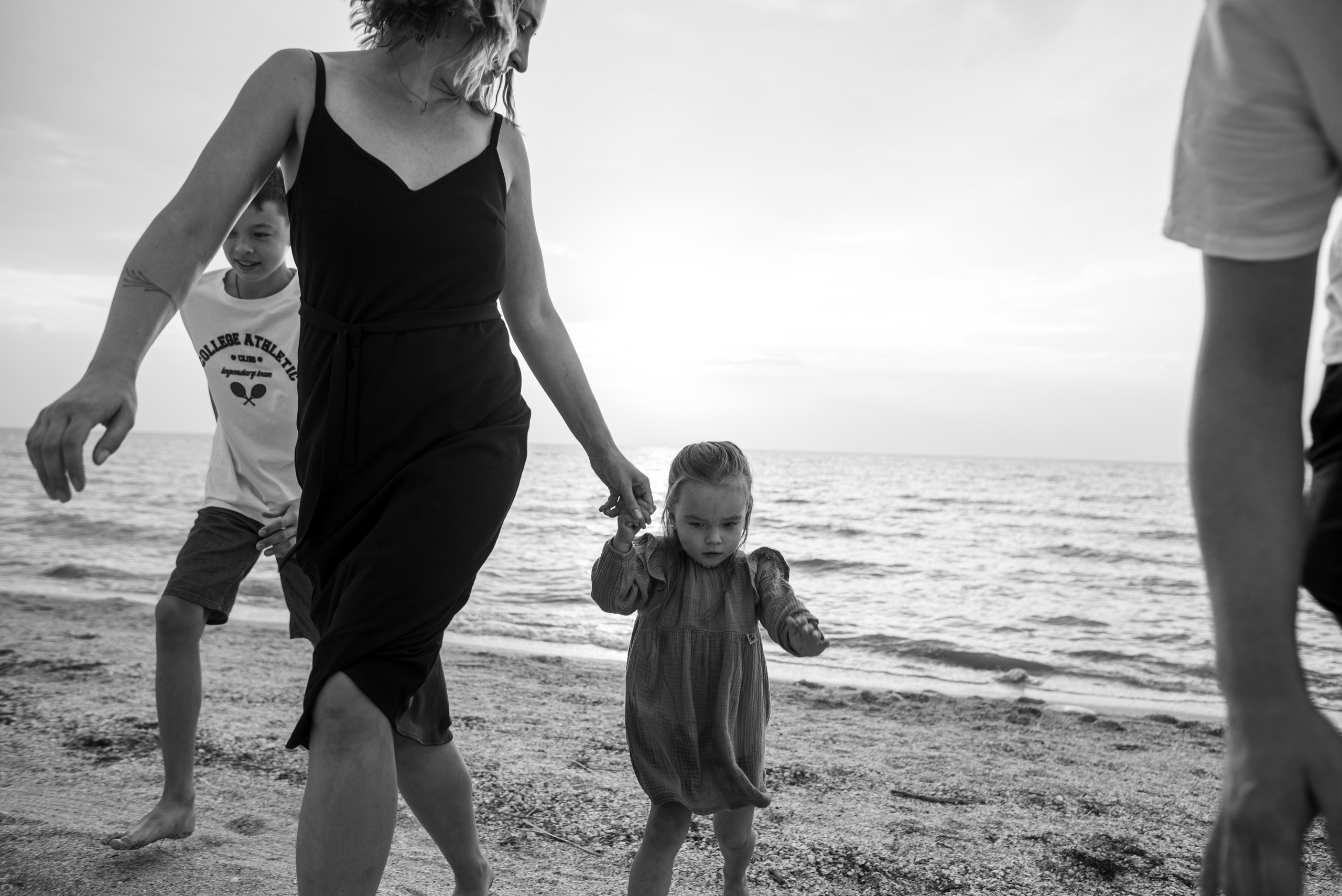 Прогулка на косе. Детский и семейный фотограф выпускной альбом Приморско-Ахтарск