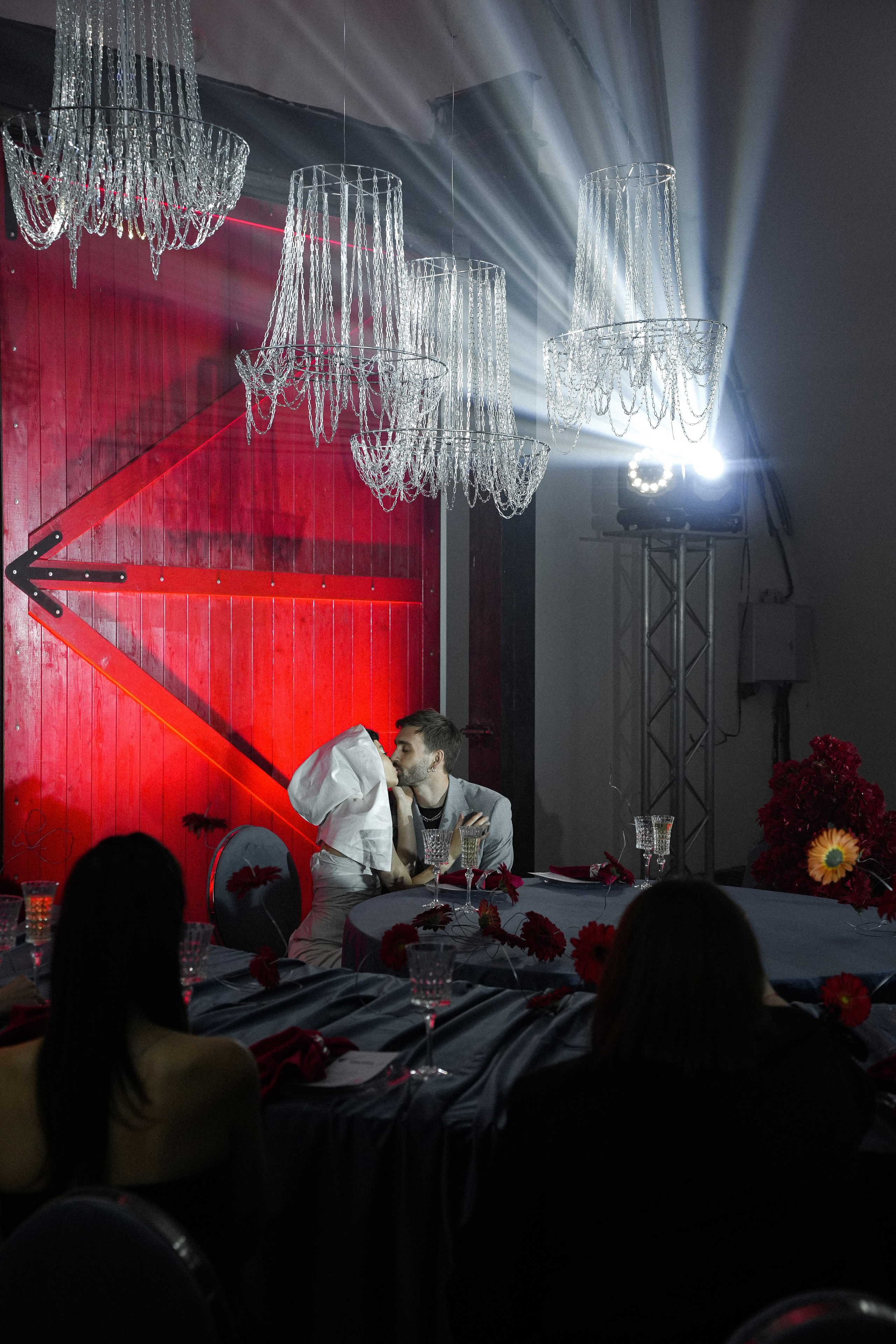 Spotlight Moments of Goodmarine. Свадебный фотограф и видеограф в Ростове-на-Дону. Максим и Наталья Лебедевы