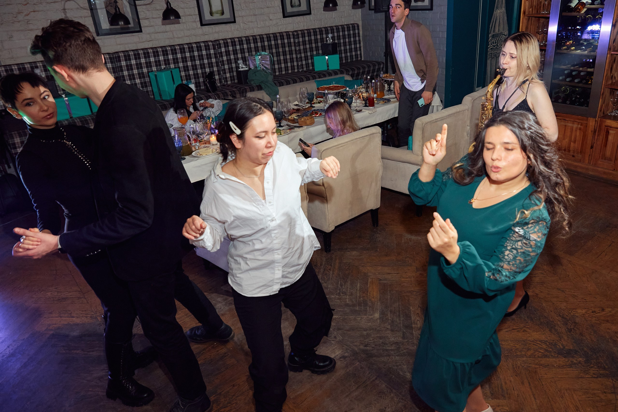 Компании Miraitech-Mavstech / Ресторан MUKKA. Антон Артюшин, портретный фотограф. Москва