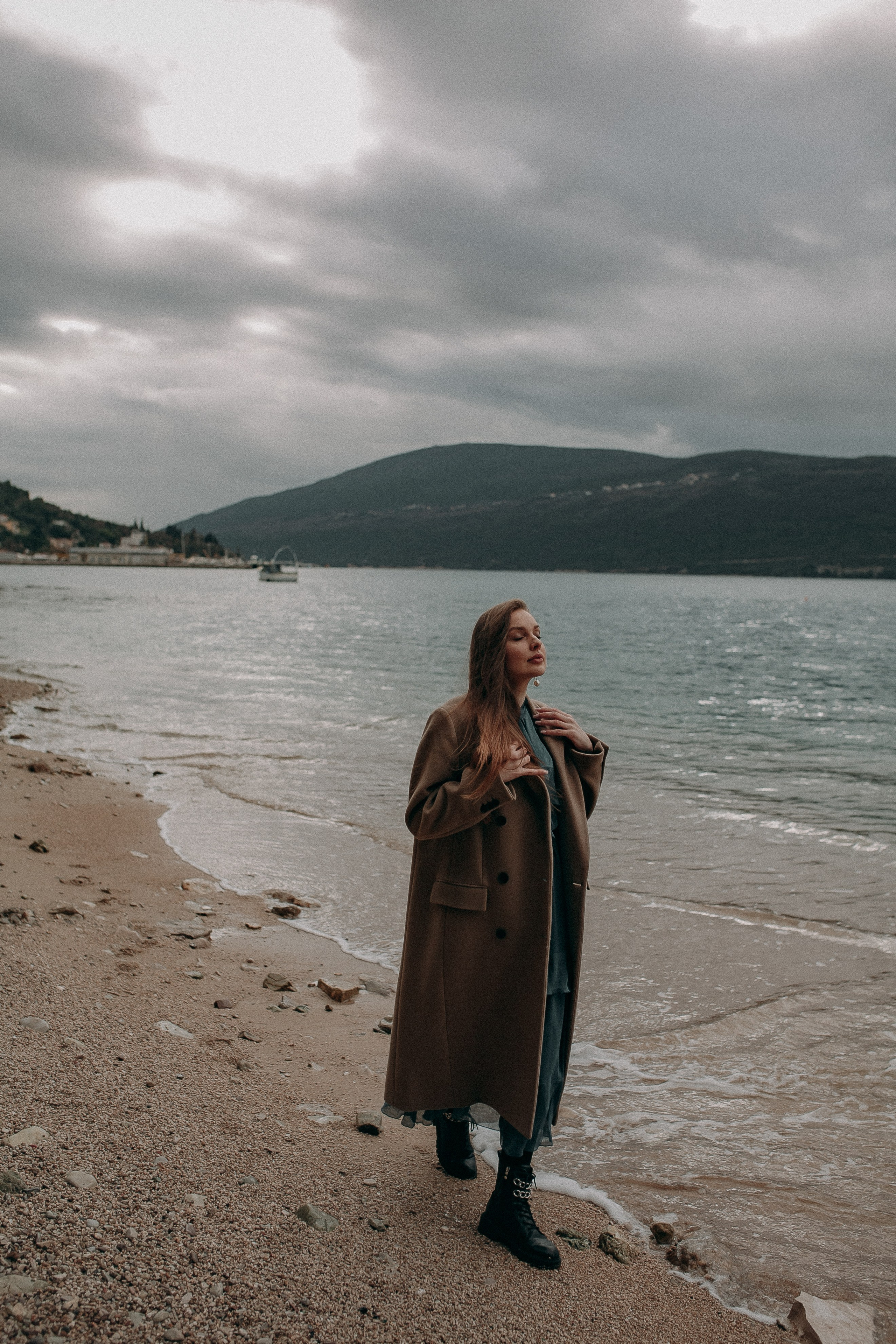 АЛИНА И МОРЕ. Family, Women & Couples Photographer in Budva, Kotor, Herceg Novi, Perast & Coastal Montenegro