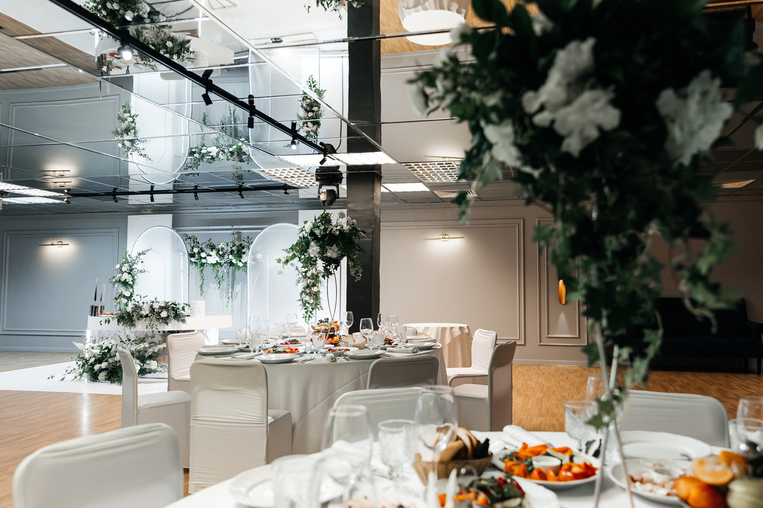 Декор выездной регистрации Тольятти Самара. Декоратор флорист оформление свадеб Тольятти Самара