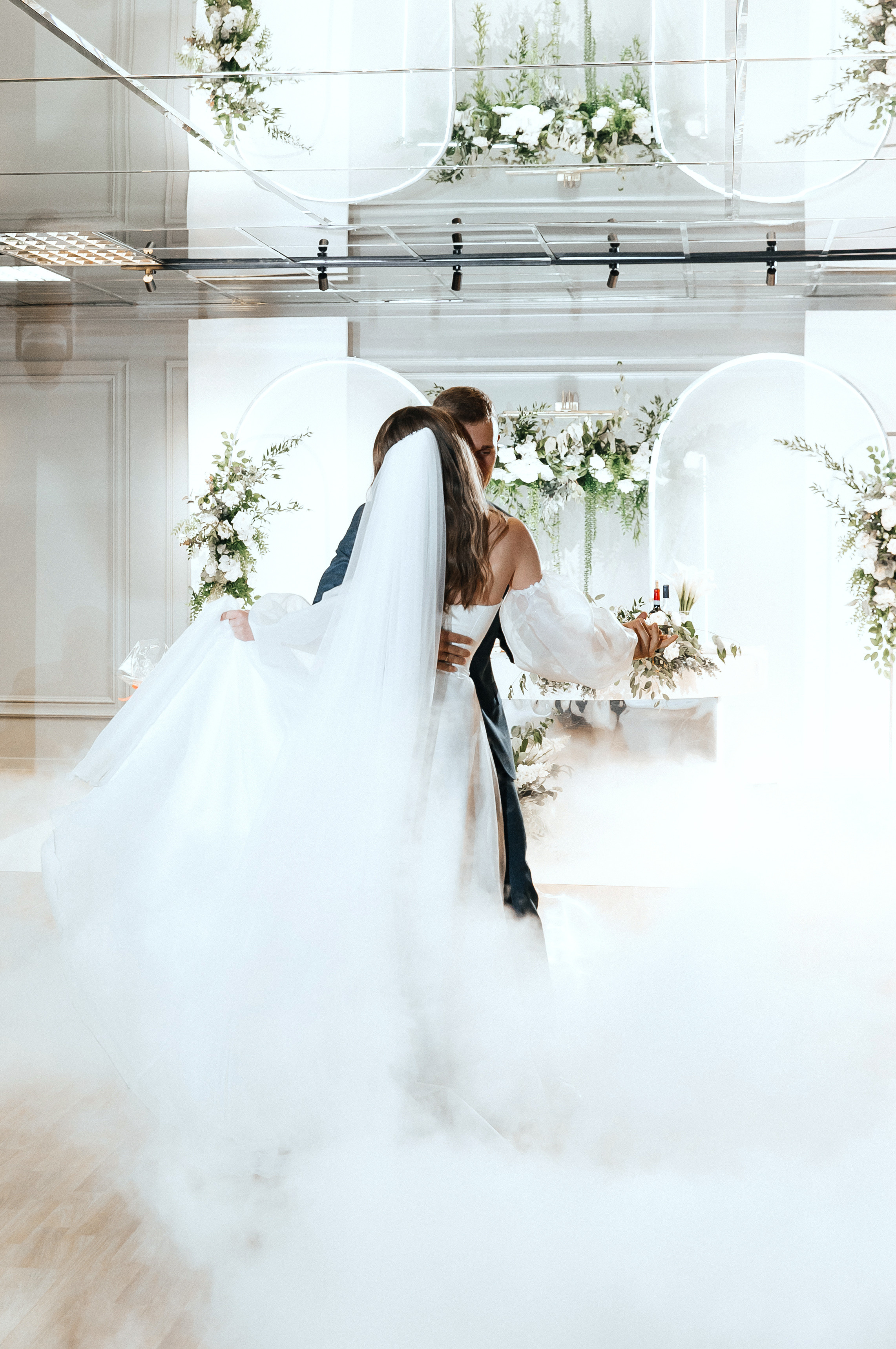 Декор выездной регистрации Тольятти Самара. Декоратор флорист оформление свадеб Тольятти Самара