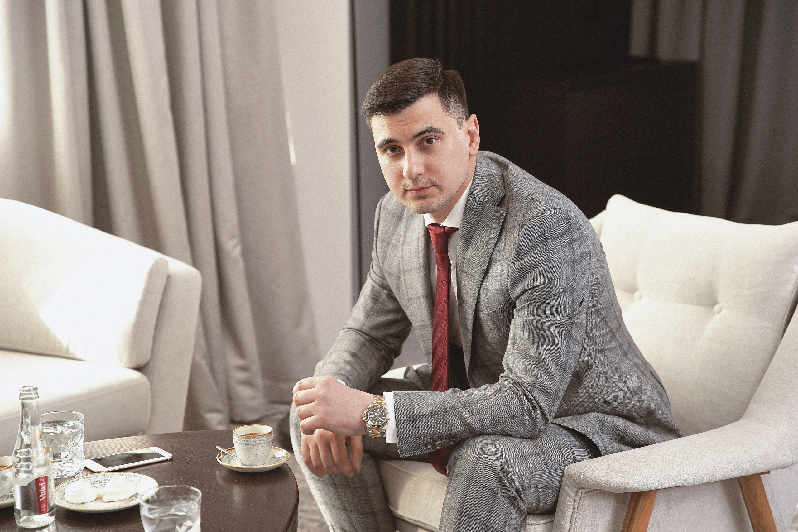 Р е к л а м а. Портретный, семейный и свадебный фотограф в Курске Роман Сазонов