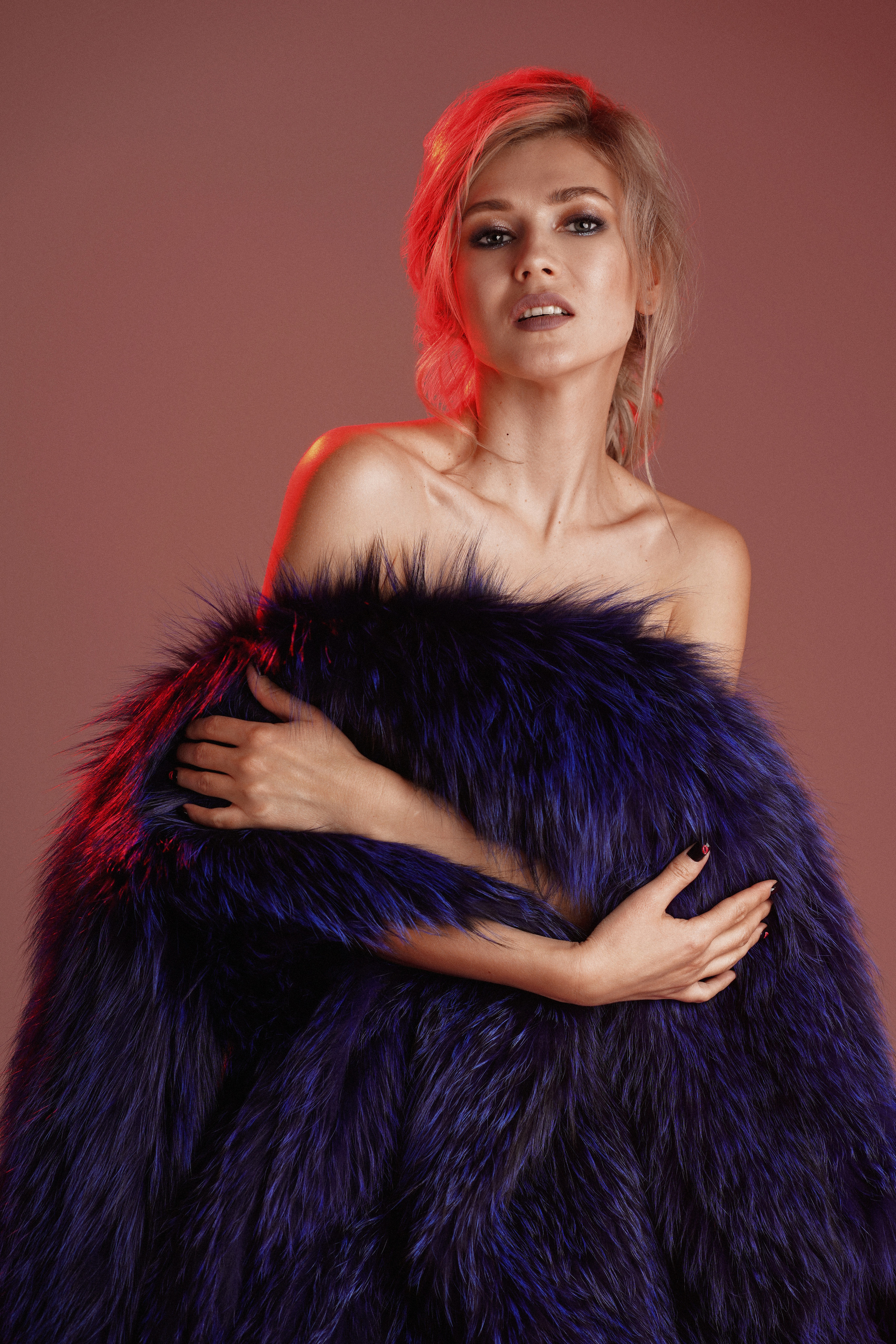 Съёмка для обложки журнала MALINA pro. Портретный, семейный и свадебный фотограф в Курске Роман Сазонов