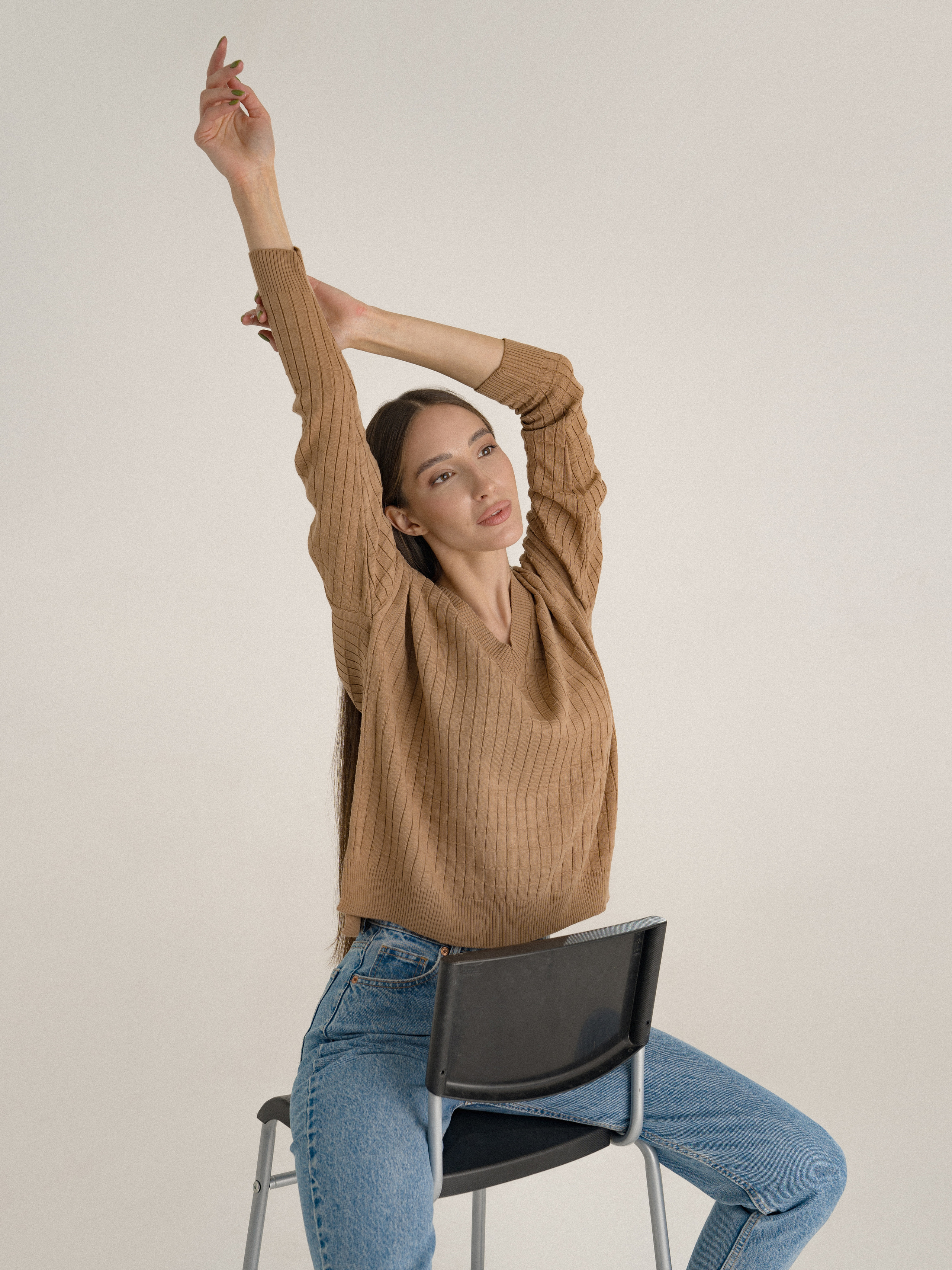 Рекламная съёмка коллекции одежды для Wildberries. Портретный, семейный и свадебный фотограф в Курске Роман Сазонов