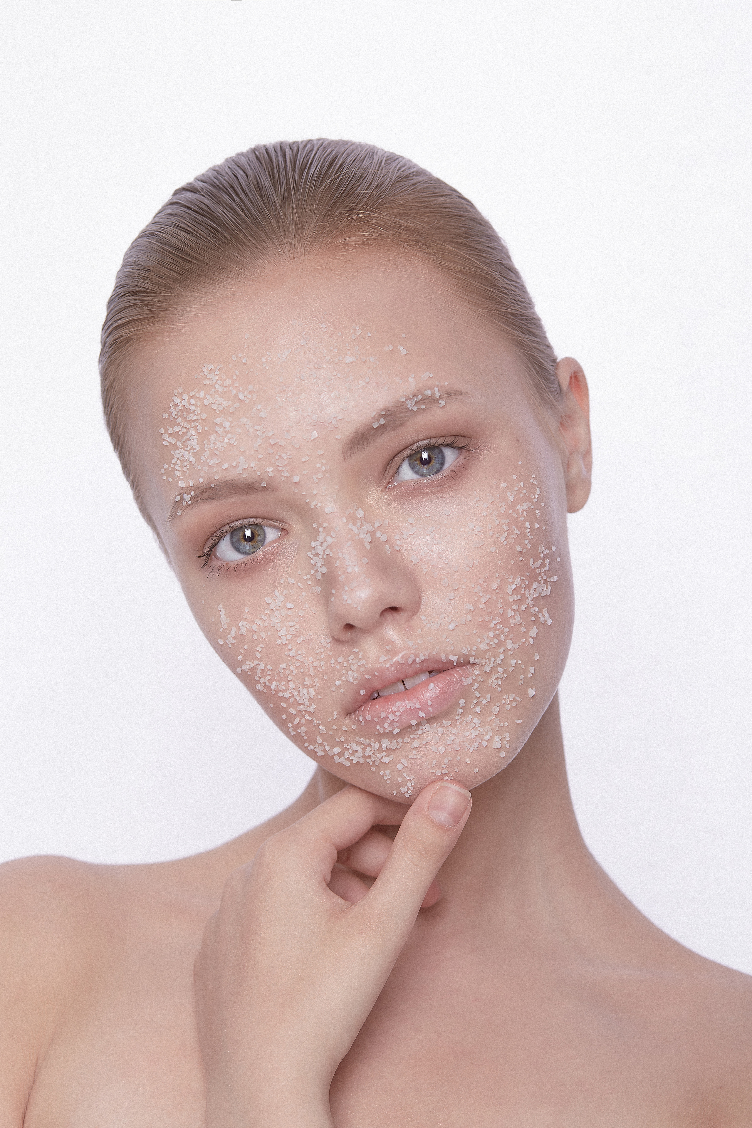 Реклама косметологии. Портретный, семейный и свадебный фотограф в Курске Роман Сазонов