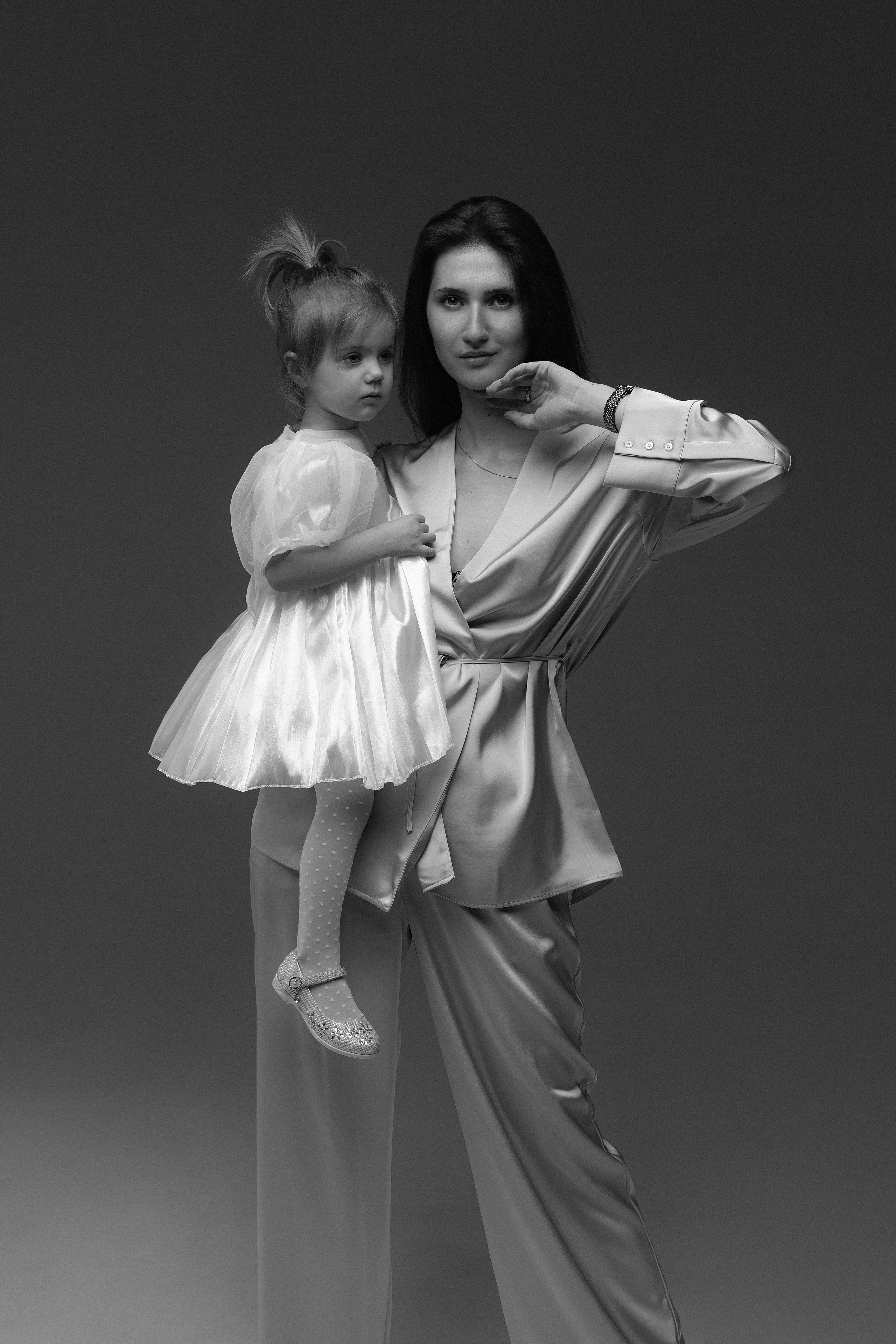 Алина и Алика. Портретный, семейный и свадебный фотограф в Курске Роман Сазонов