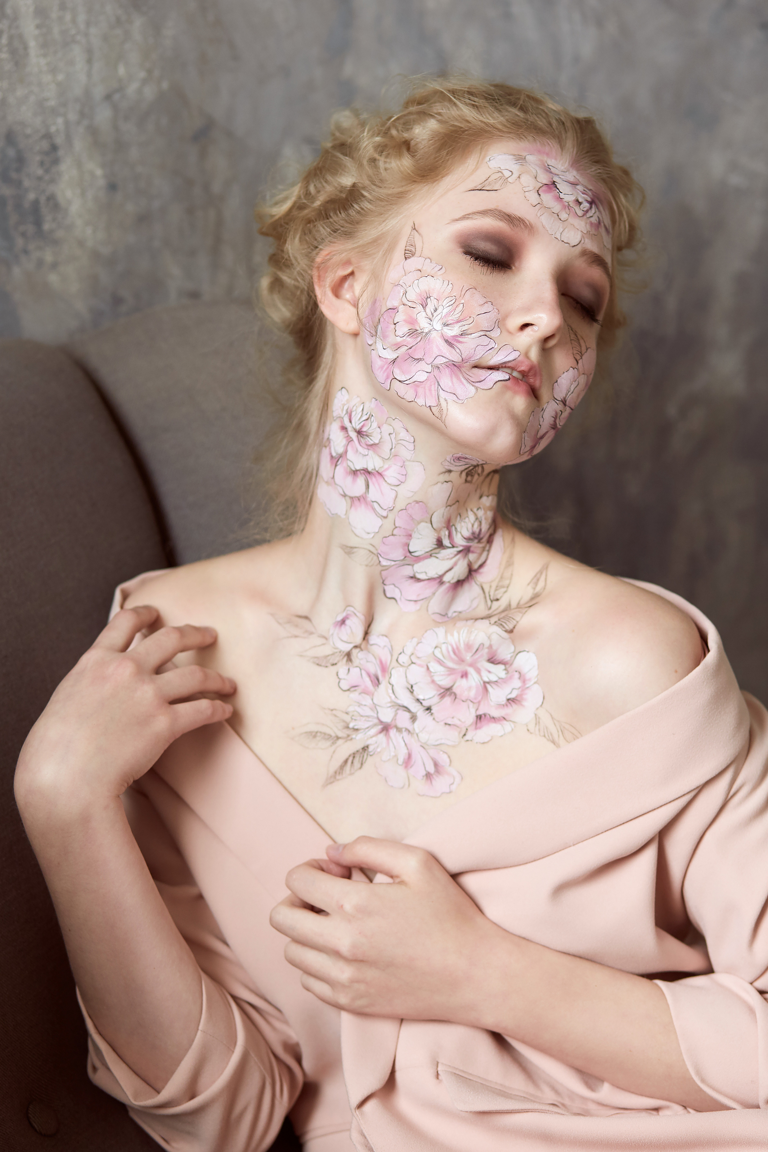 Вика. Портретный, семейный и свадебный фотограф в Курске Роман Сазонов