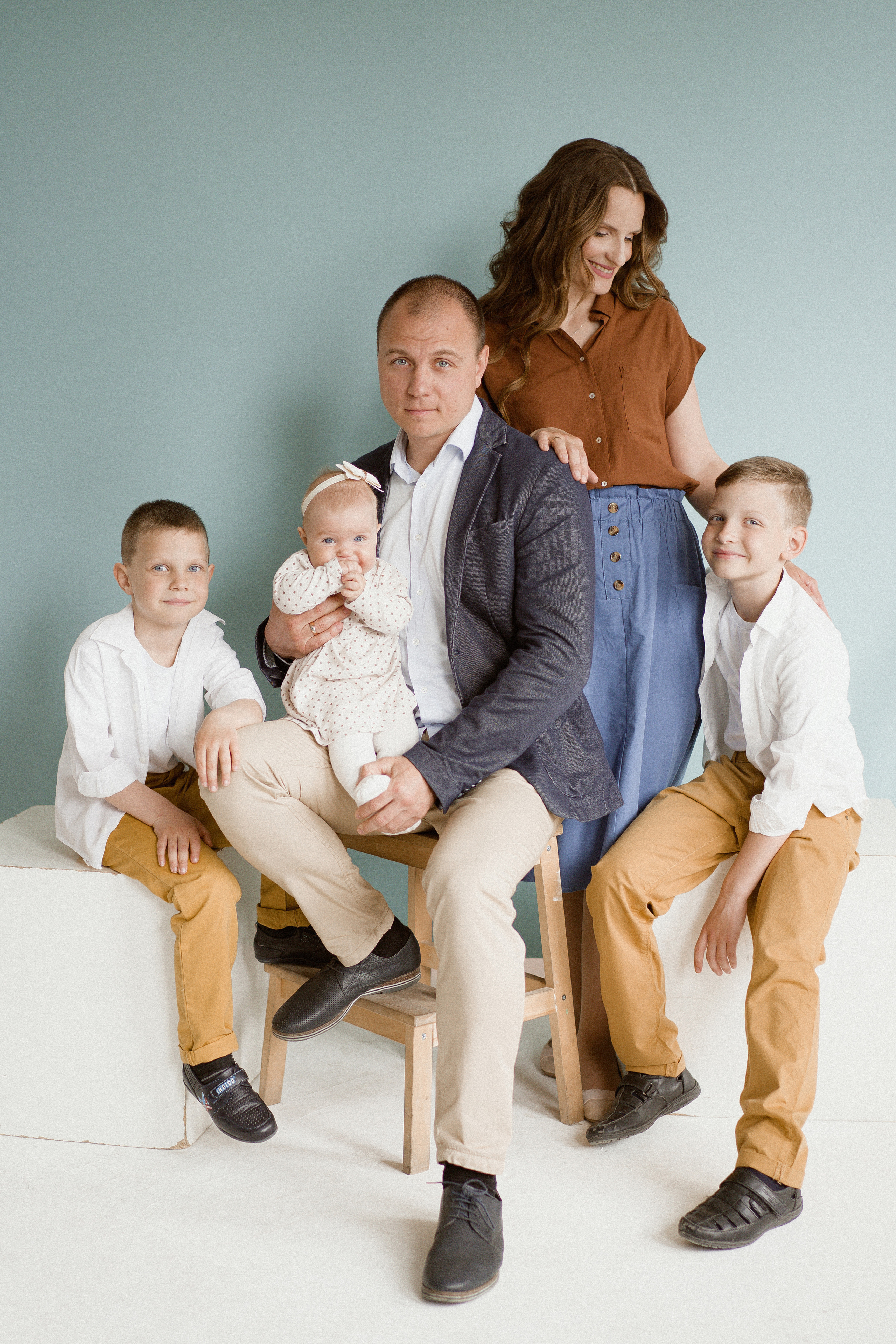 Семейная фотосессия. Катя, Федя, Даниэль, Макар и Майя. Портретный, семейный и свадебный фотограф в Курске Роман Сазонов