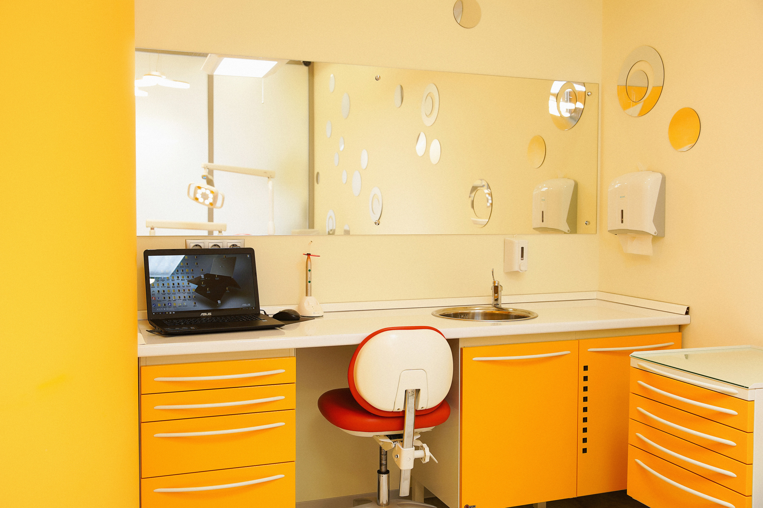 Интерьерная съёмка для стоматологической клиники TOP DENTAL STUDIO. Портретный, семейный и свадебный фотограф в Курске Роман Сазонов