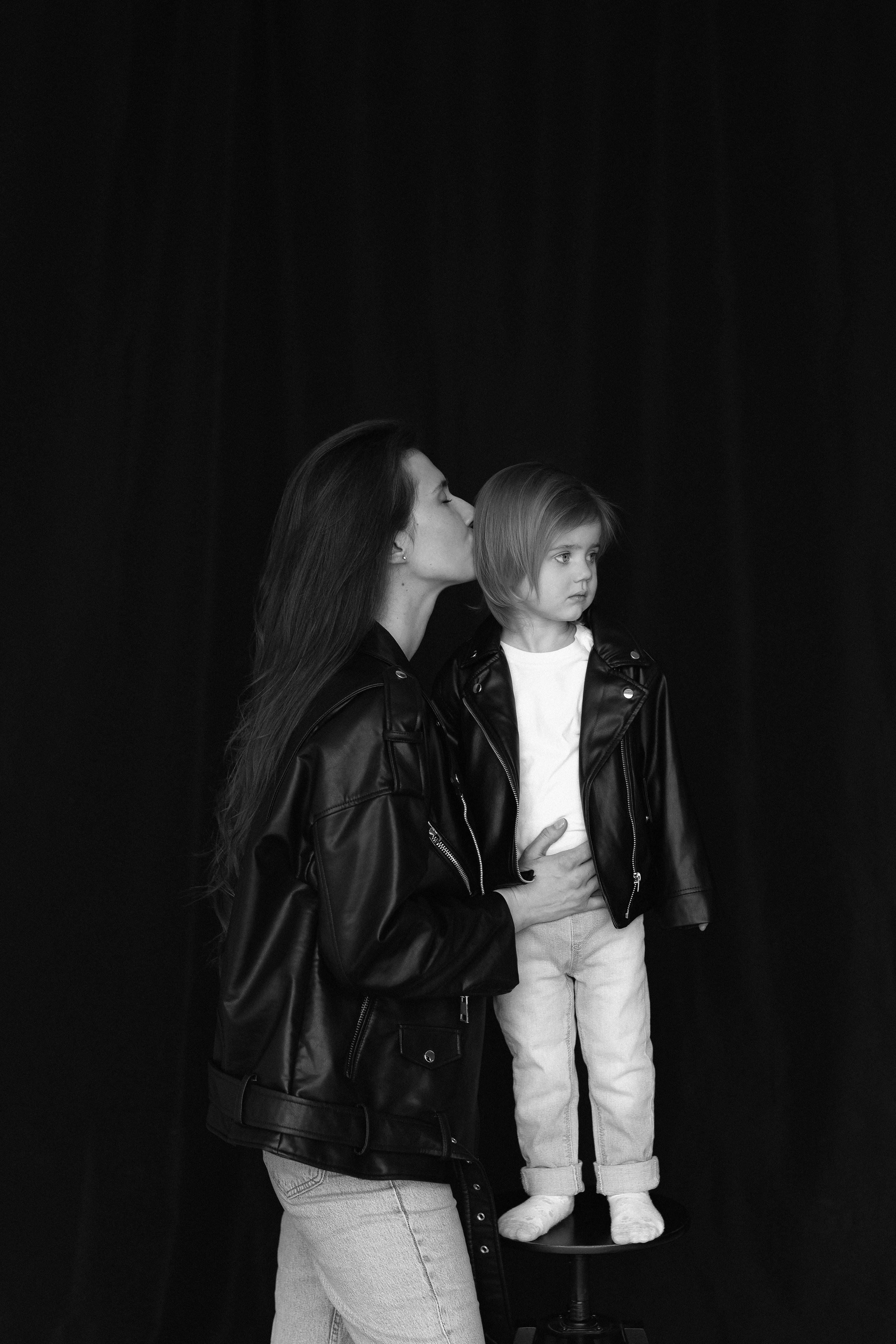 Алина и Алика. Портретный, семейный и свадебный фотограф в Курске Роман Сазонов