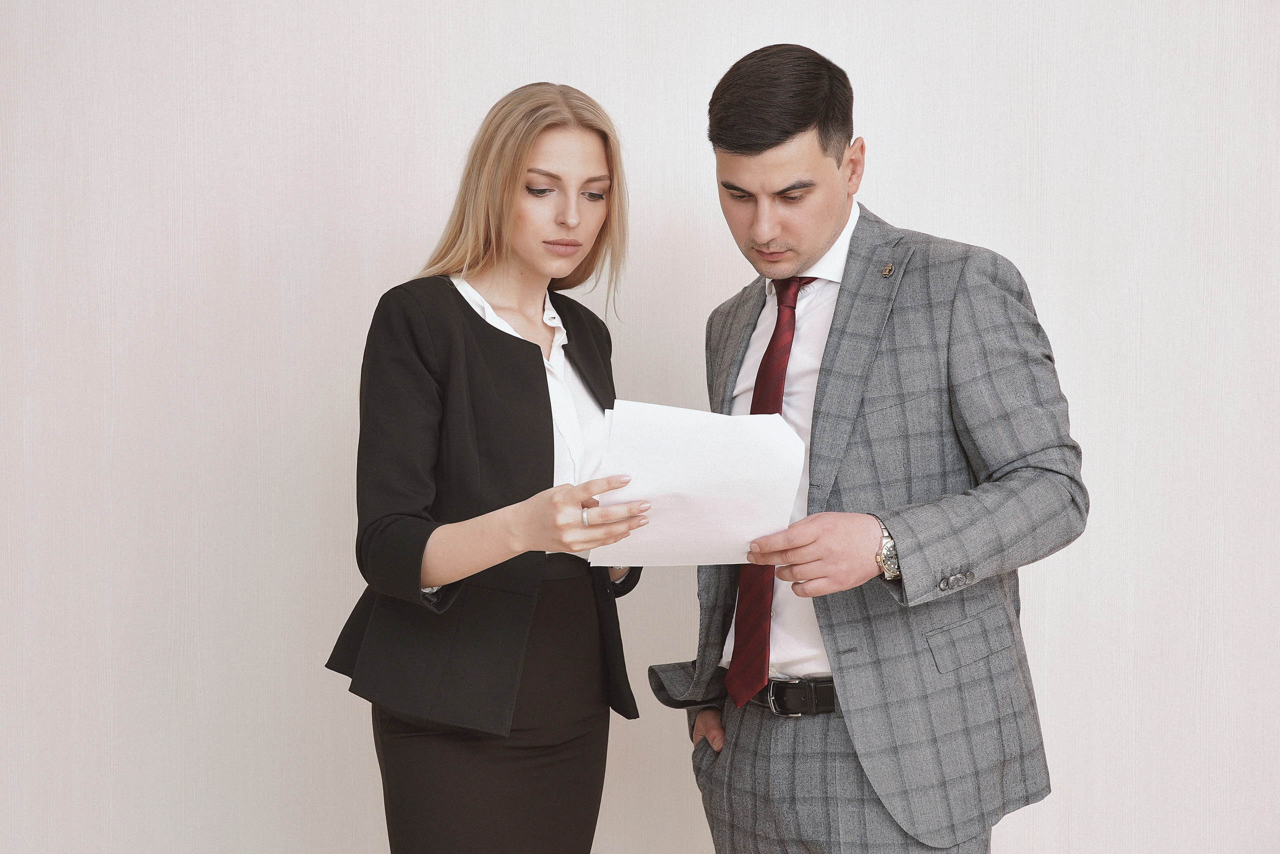 Р е к л а м а. Портретный, семейный и свадебный фотограф в Курске Роман Сазонов