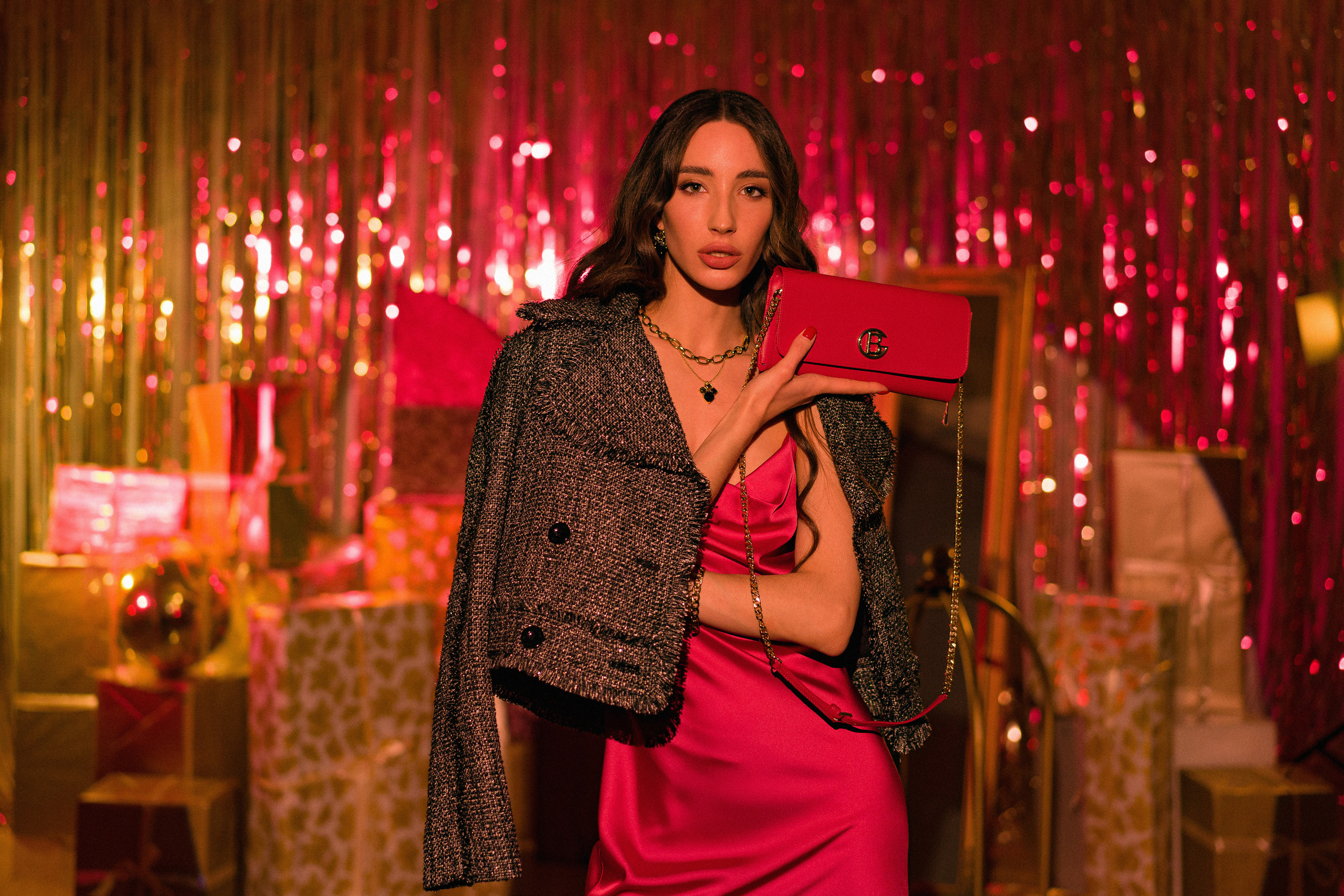 Р е к л а м а. Портретный, семейный и свадебный фотограф в Курске Роман Сазонов