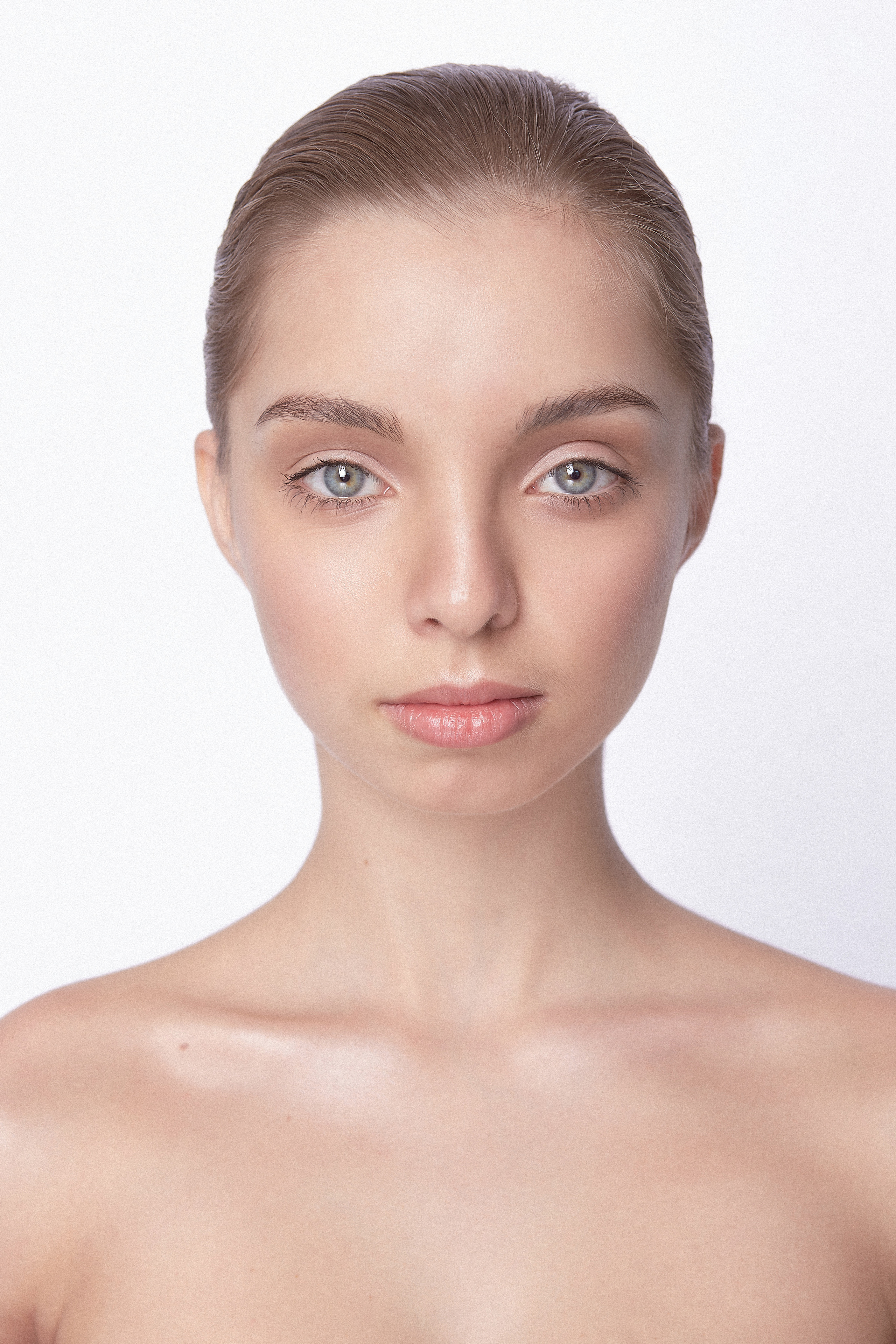 Реклама косметологии. Портретный, семейный и свадебный фотограф в Курске Роман Сазонов