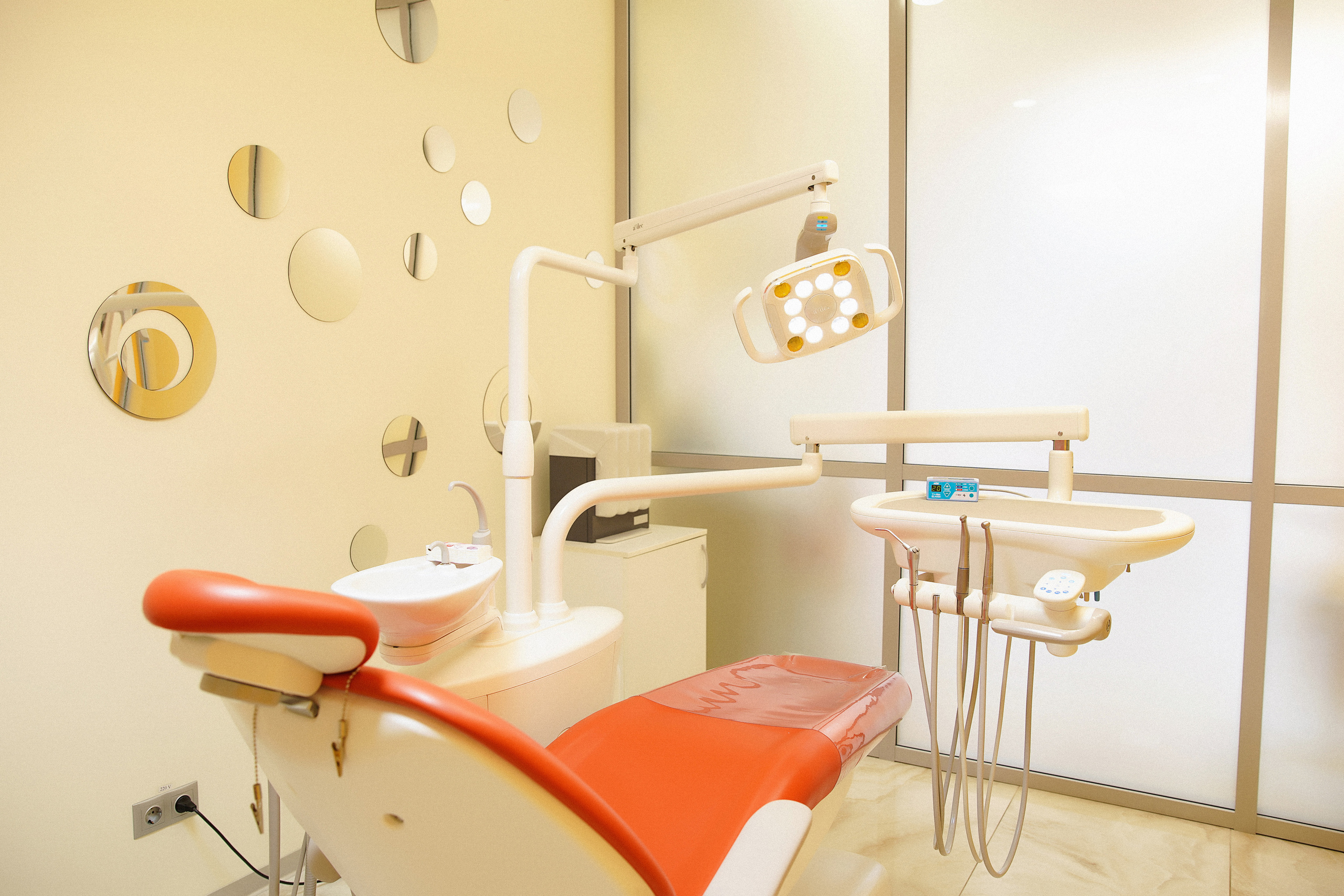 Интерьерная съёмка для стоматологической клиники TOP DENTAL STUDIO. Портретный, семейный и свадебный фотограф в Курске Роман Сазонов