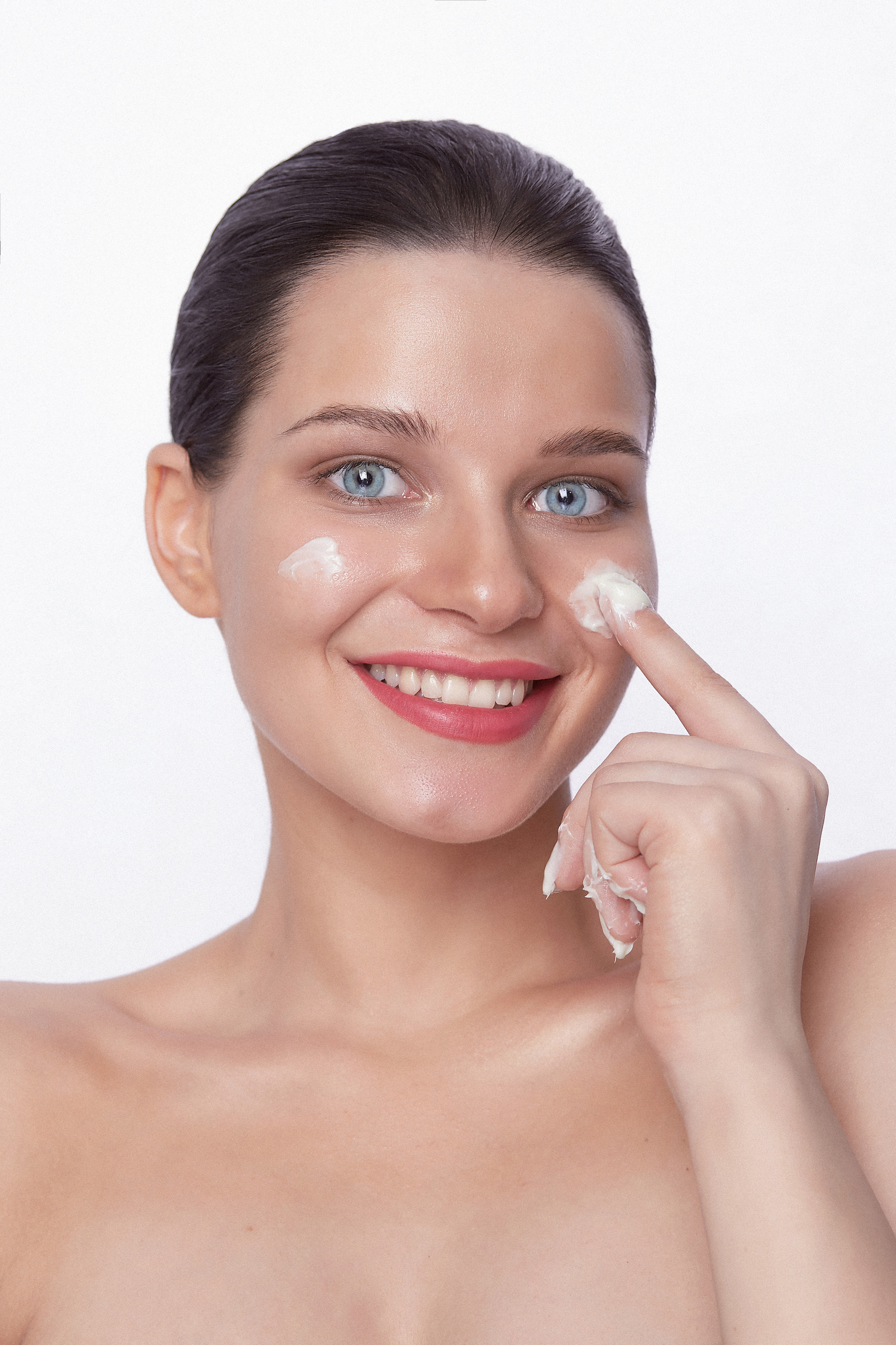 Реклама косметологии. Портретный, семейный и свадебный фотограф в Курске Роман Сазонов