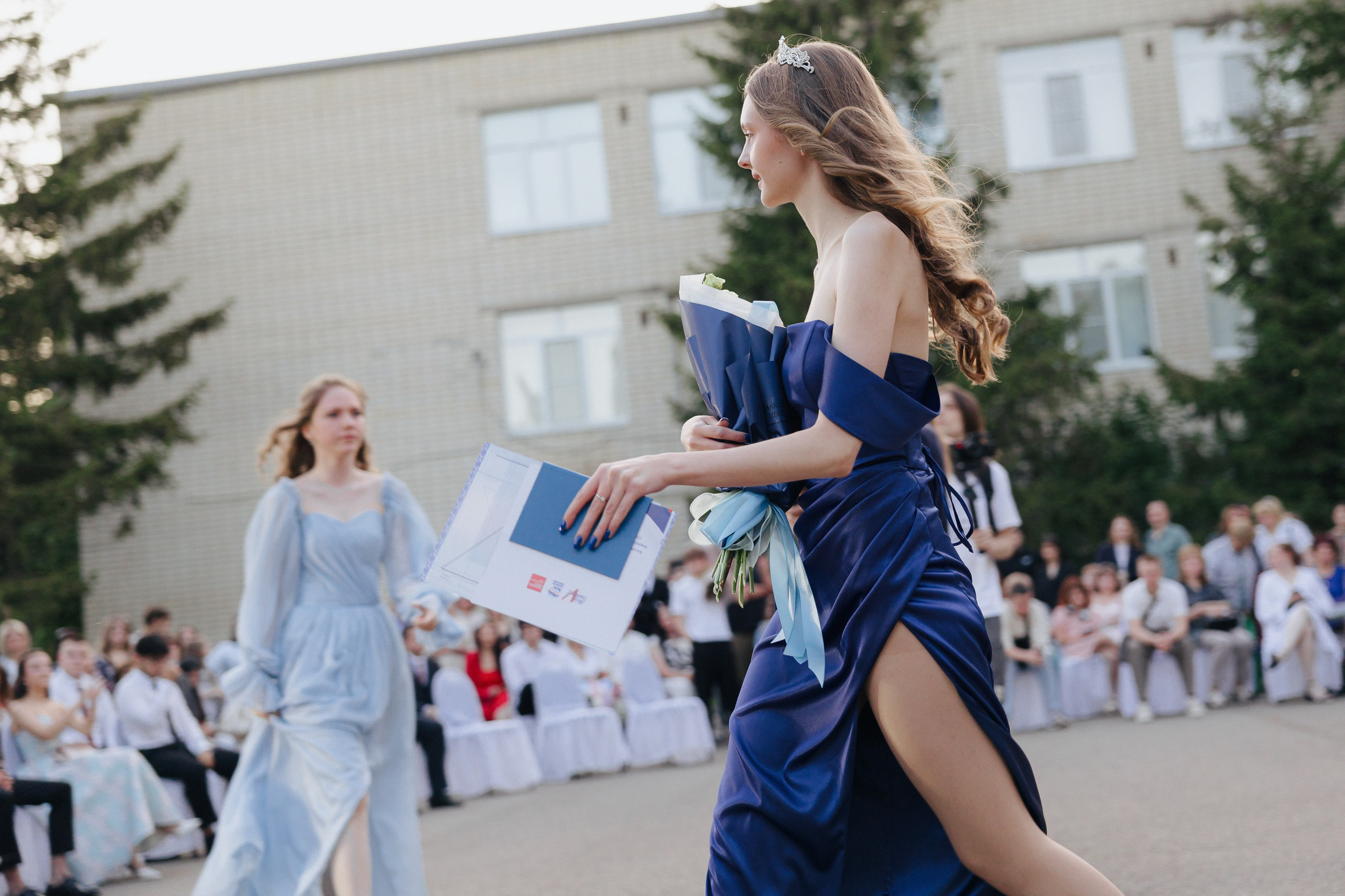 Вручение аттестатов. Свадебный фотограф Роман Еремеев