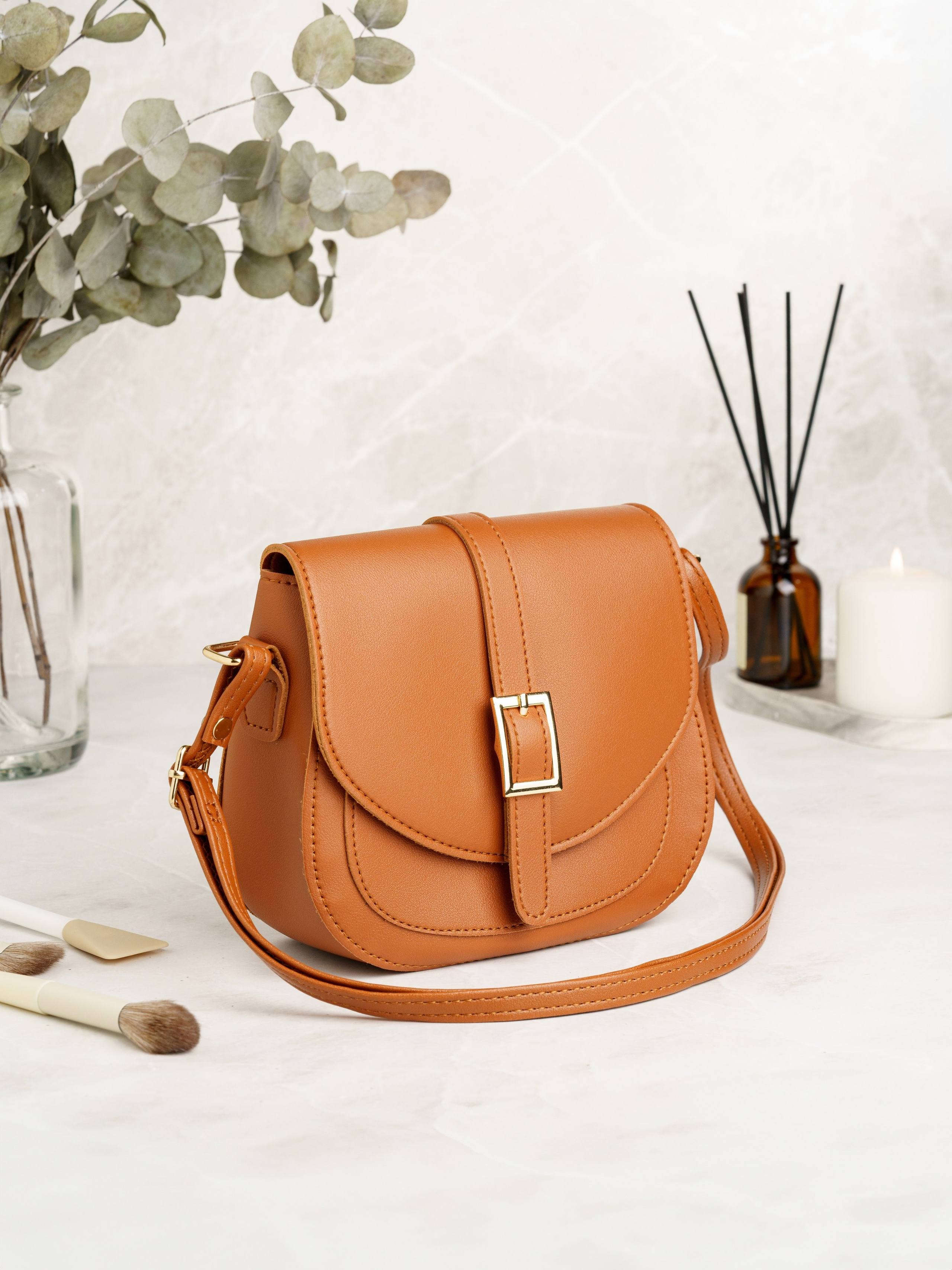 Предметная съемка сумок. KED Production — продакшн из СПб. Создаём фото, видео и контент, который помогает брендам и селлерам продавать больше