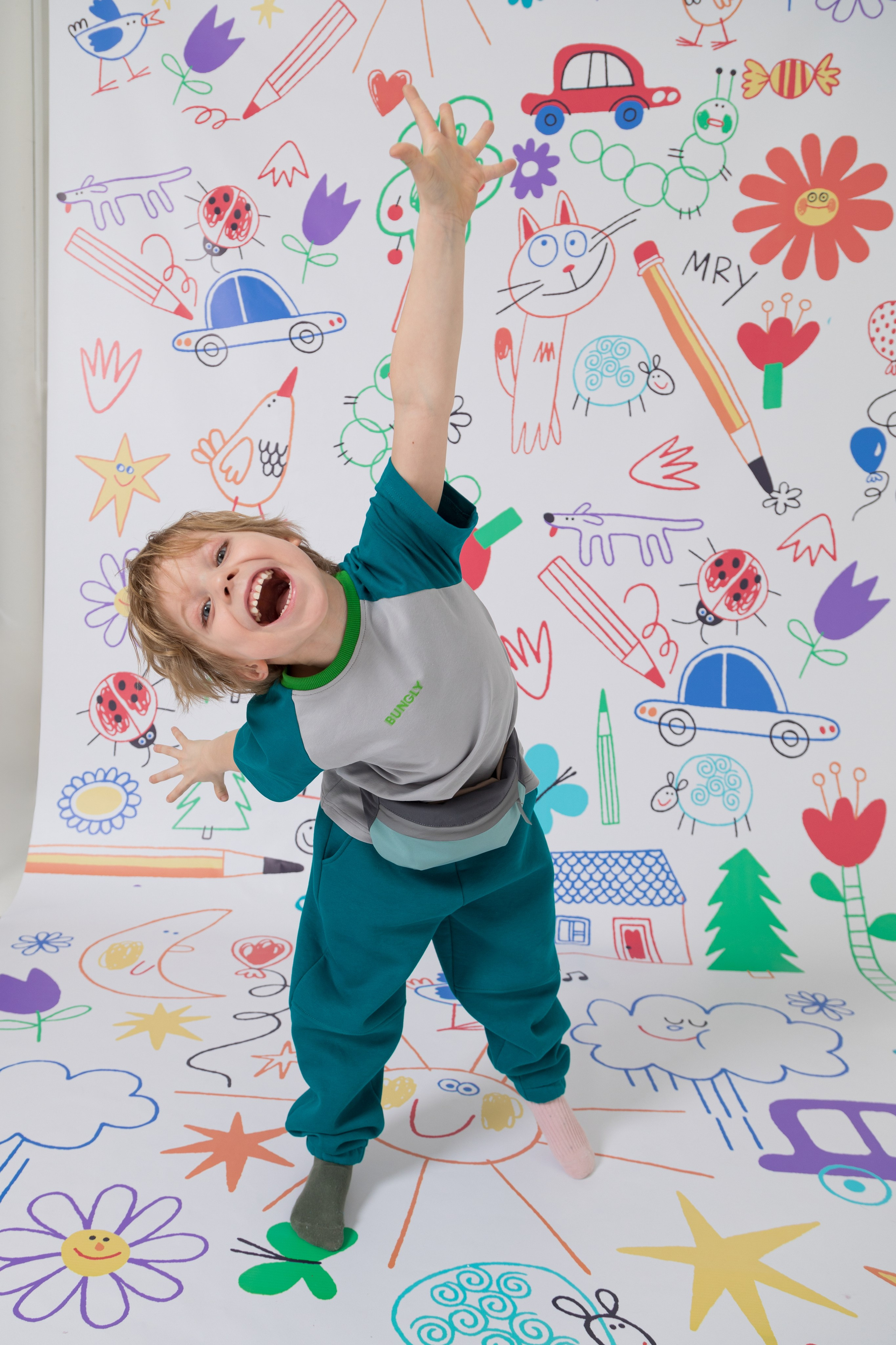 Имиджевая и каталожная съёмка для бренда детских пазлов. Детский и контент фотограф Надя Волкова Санкт-Петербург