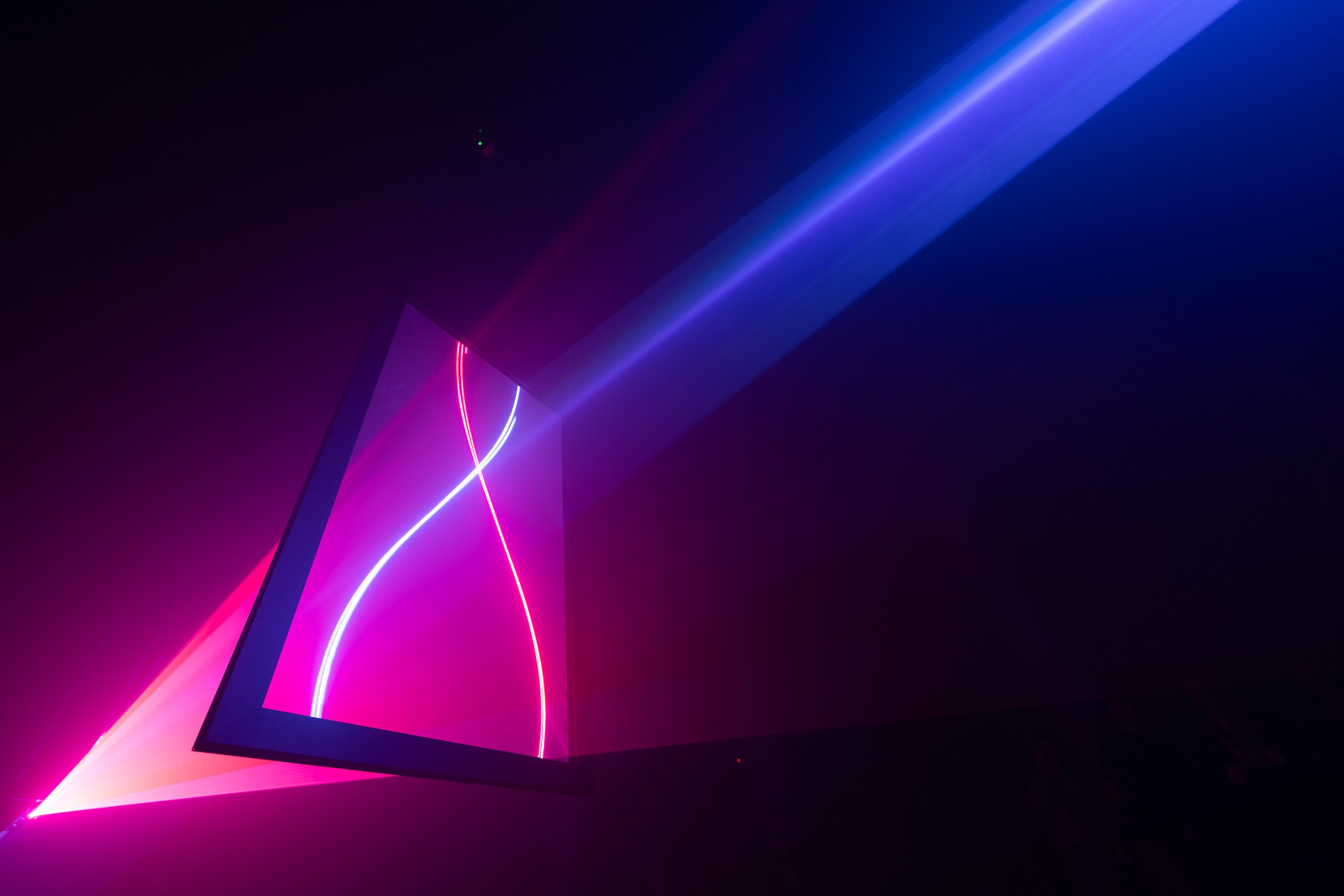 INTERVALS 2025. Sunnyman