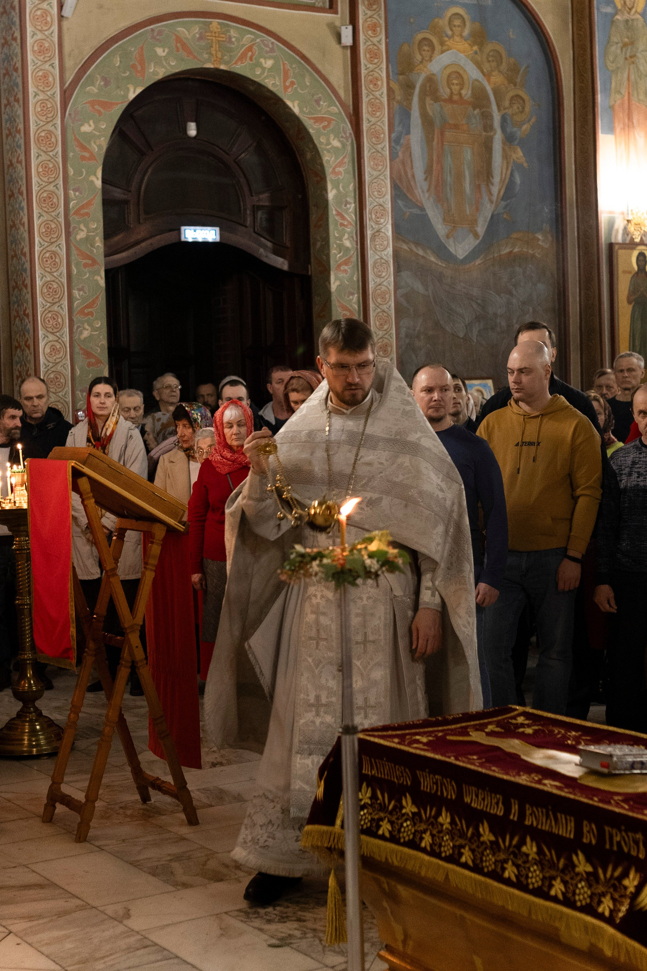 Пасха Господня. ТОП Фотограф на Крещение и Венчание Железногорск Алексей Мещеряков